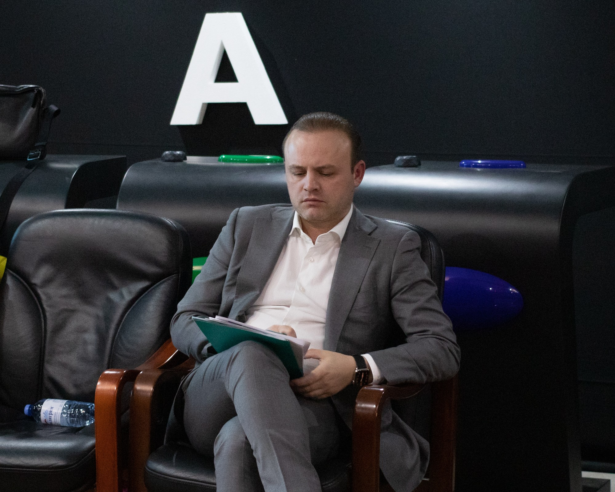 Встреча с Владиславом Даванковым и «Опора России». Репортажный, промышленный и маркетплейс-фотограф Дмитрий Чернат