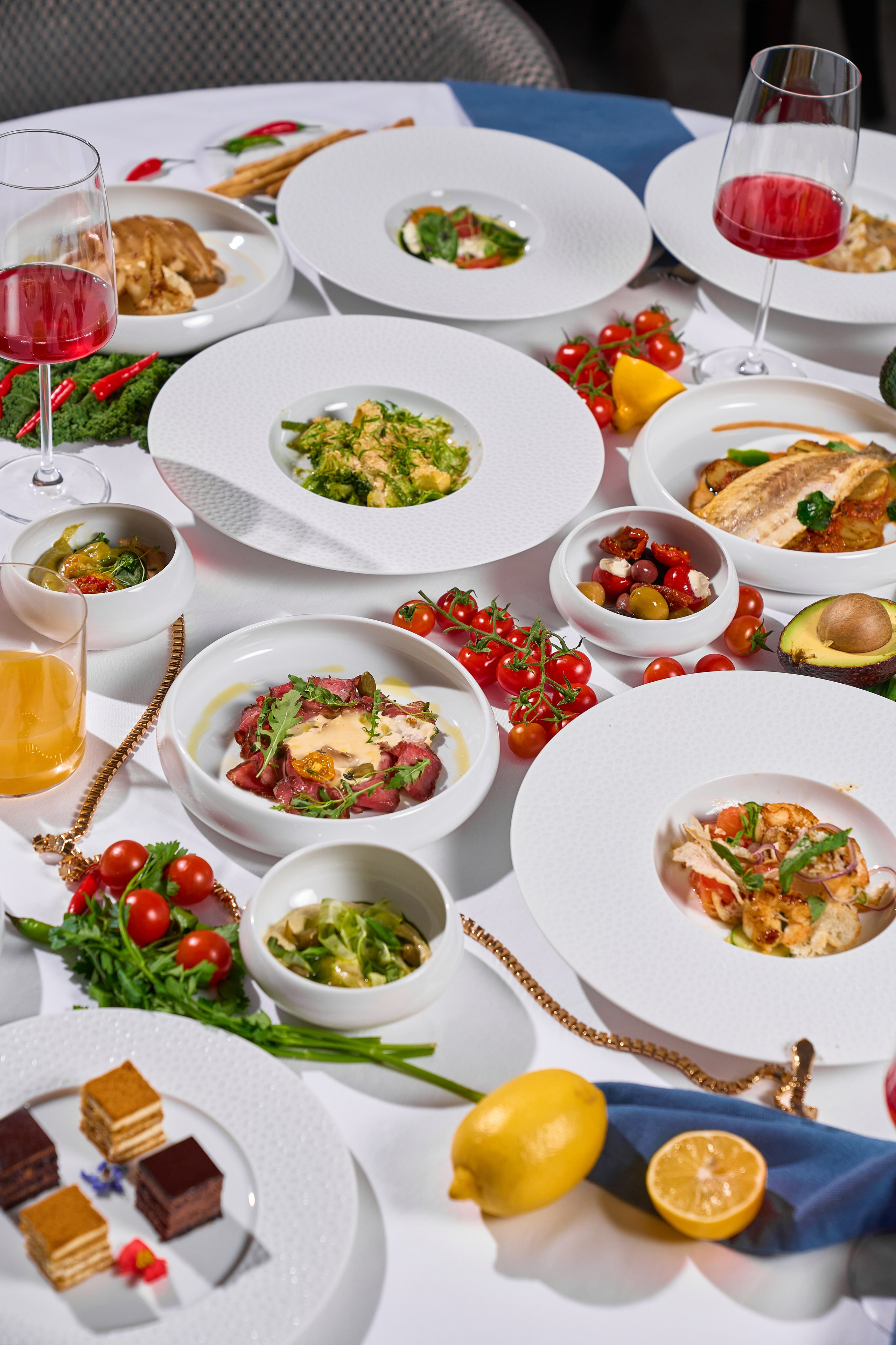 COSMOS ITALY — СЪЕМКА МЕНЮ