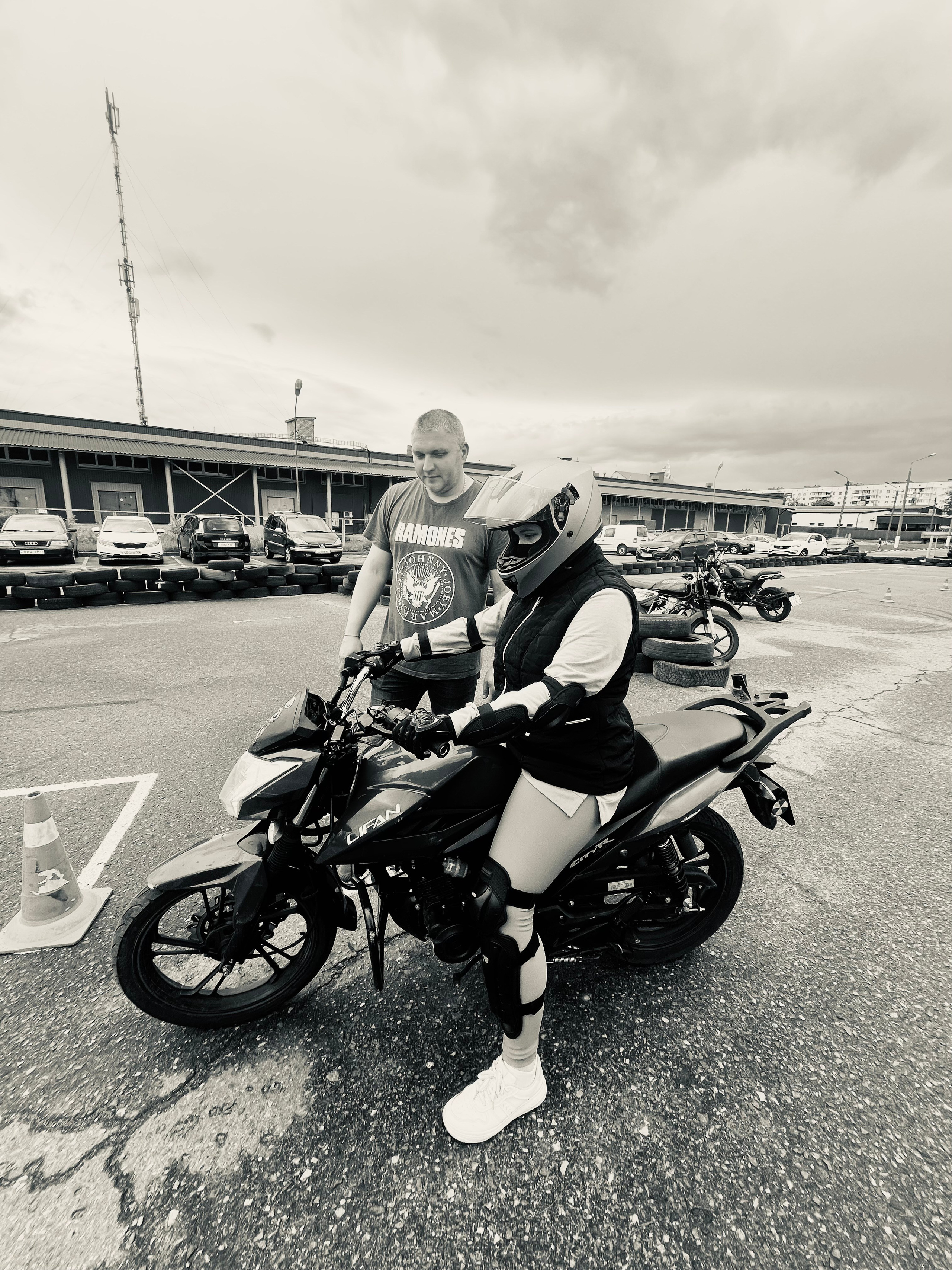 ТРЕНИРОВКИ. МОТОШКОЛА в городе Витебске. Обучение категории А и А1