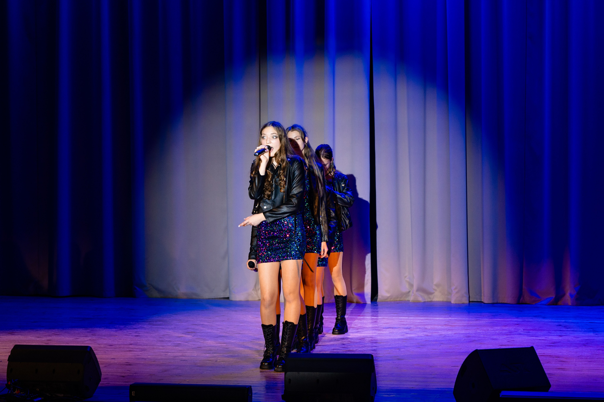 Концерт ДК Буривестник. Фотограф Никита Комаров