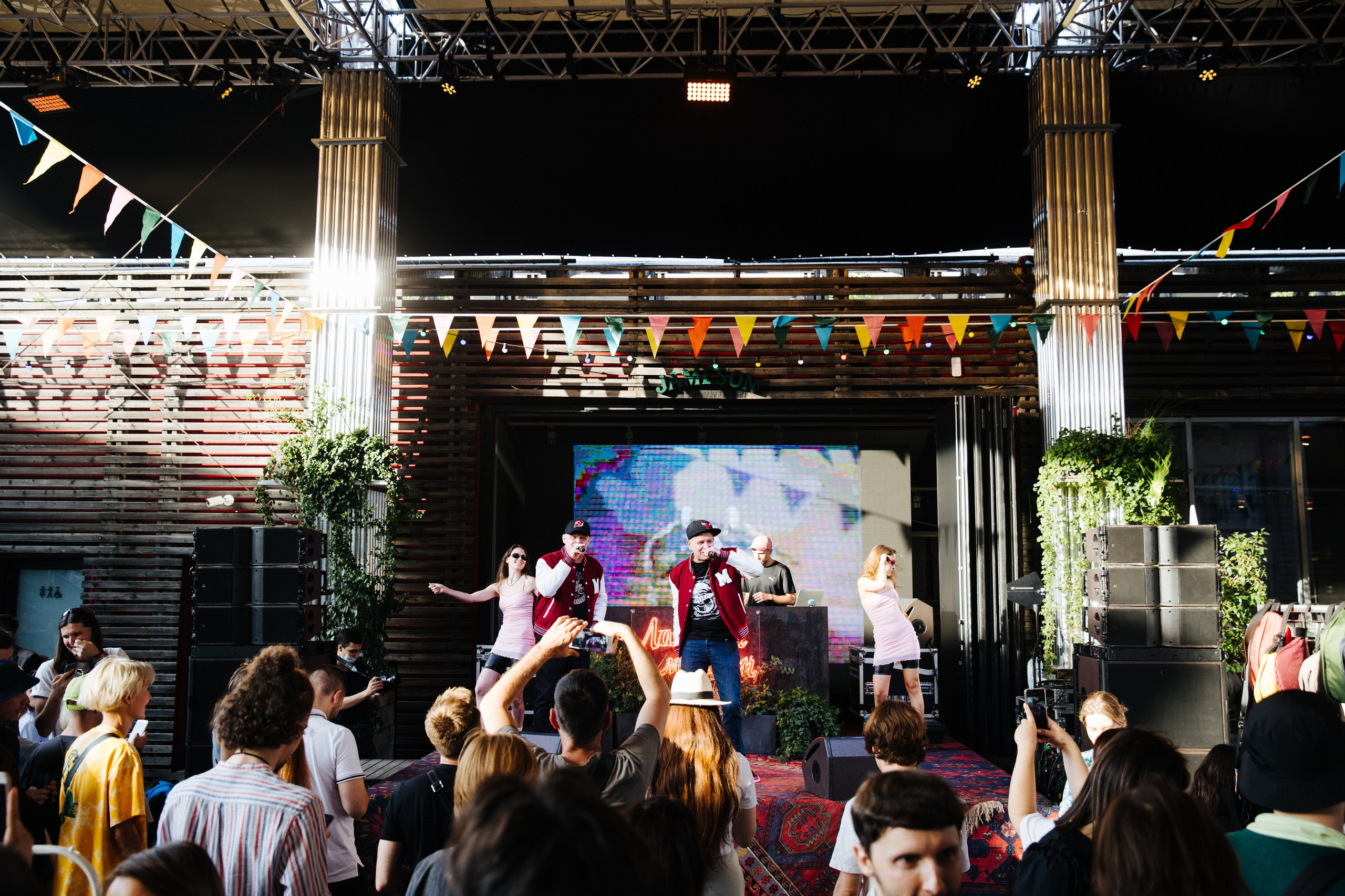 14–15 августа 2021 в «Стрелке». Фотоотчеты «Ламбада-маркета»