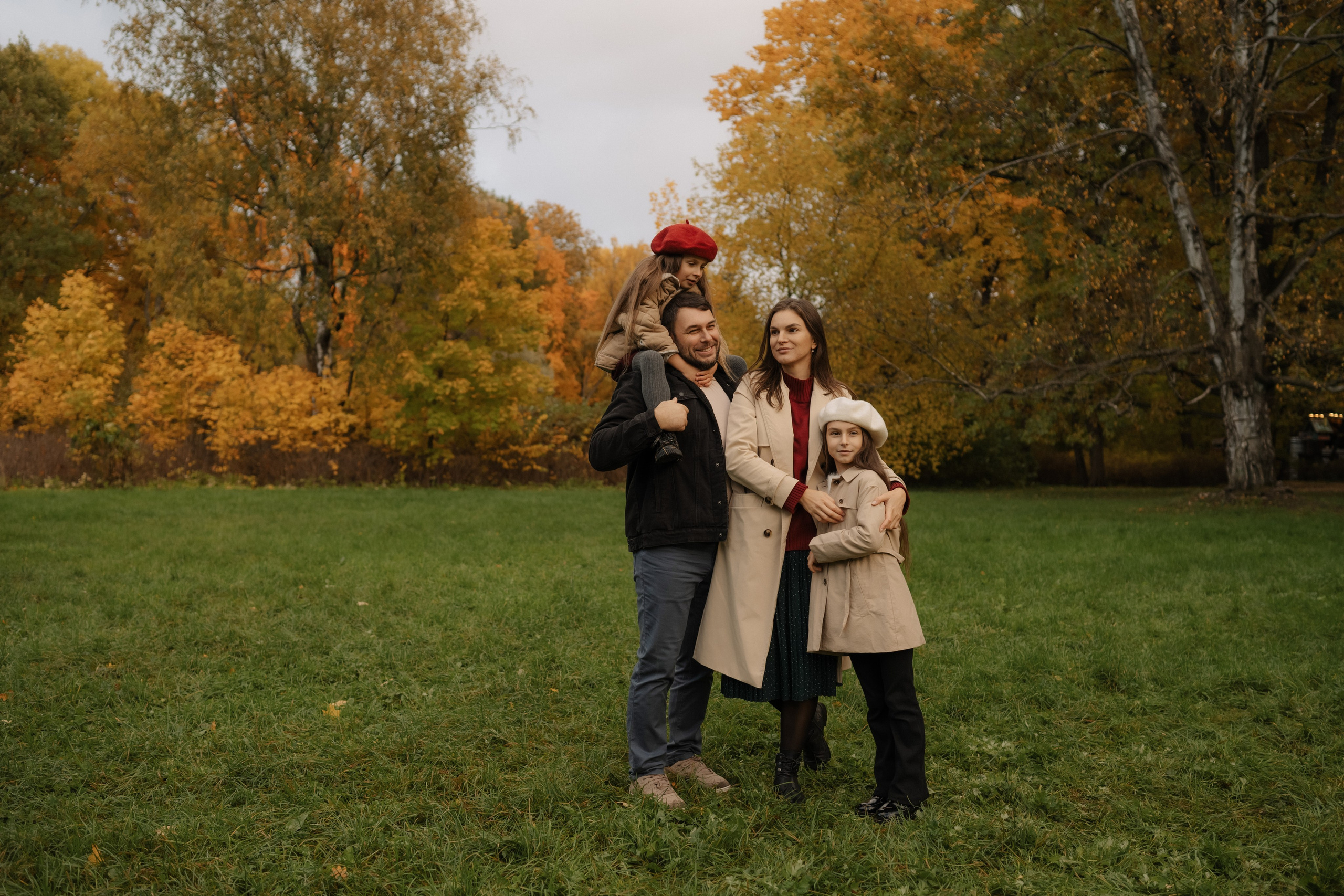 Надя, Женя, Николь и Даша. Дьяконова Валерия семейный и детский фотограф в Санкт-Петербурге