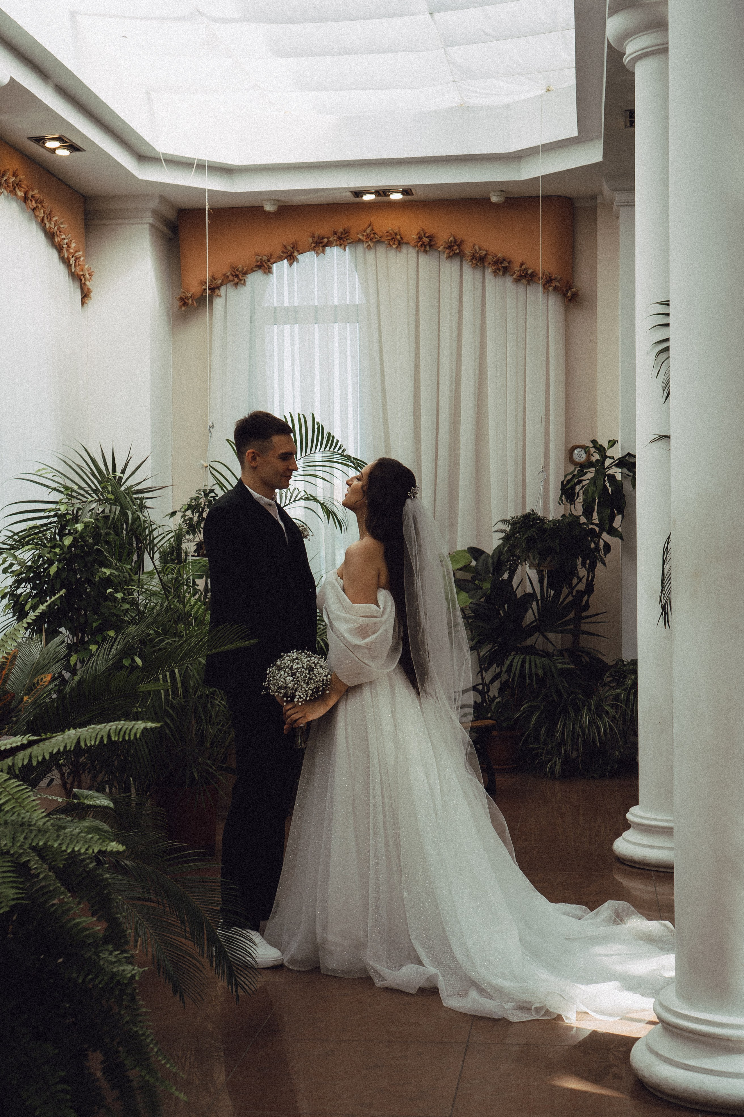 СВАДЕБНАЯ СЬЕМК В ПАРКЕ 300-ЛЕТИЯ. Профессиональный фотограф, Санкт-Петербург — Виктория Богомолова