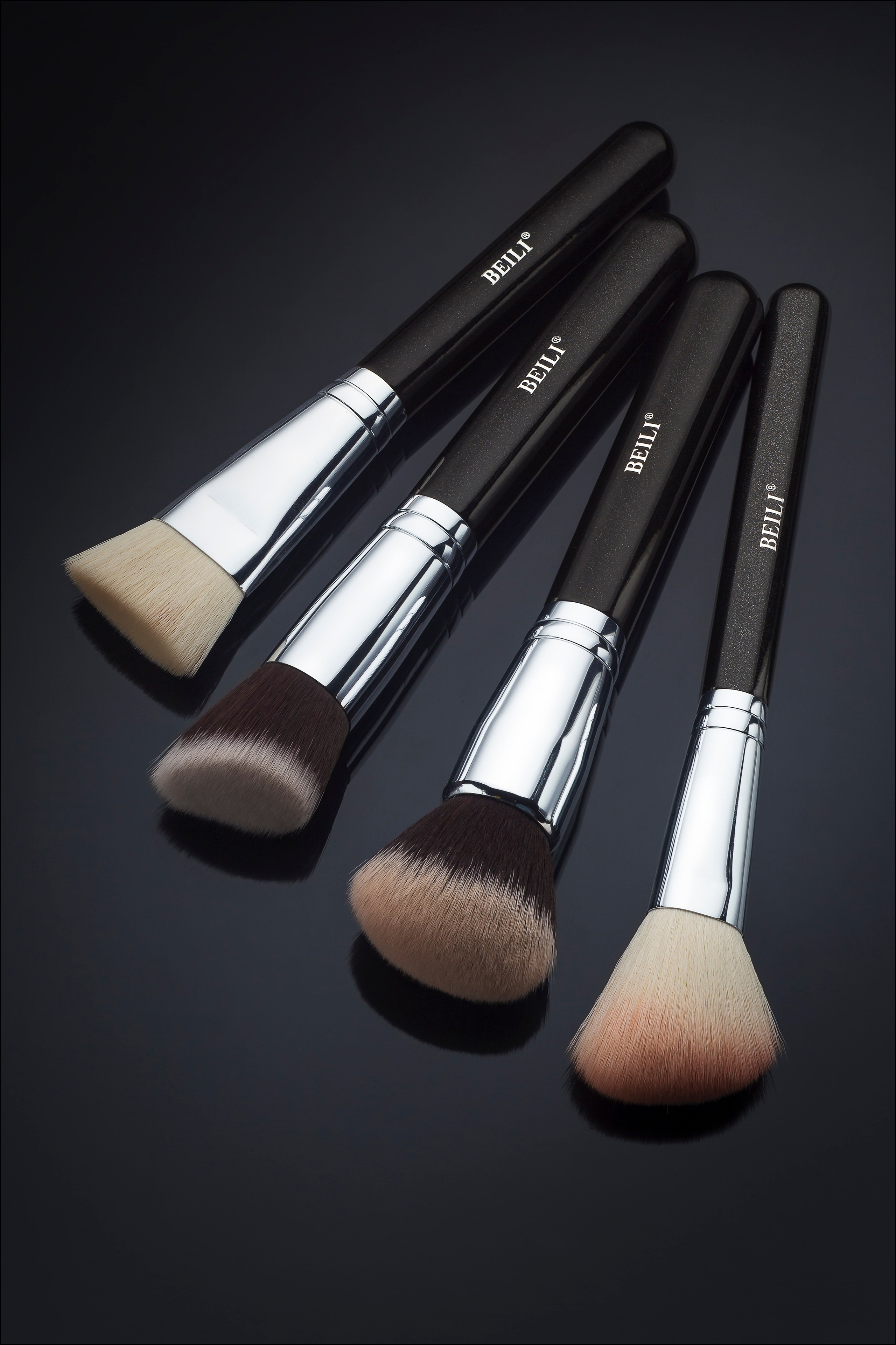 профессиональная съёмка косметики для Wildberries и Ozon