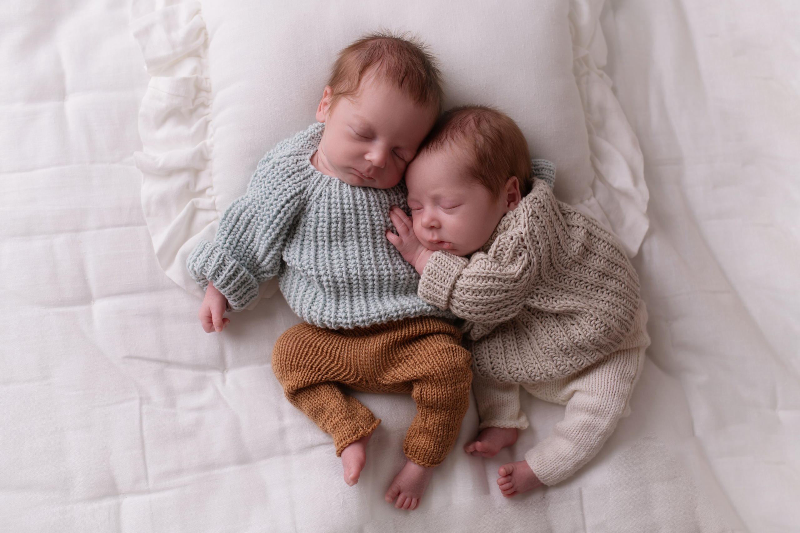 Ярослав и Владислав. Кобякова Мария. Фотограф новорождённых и детей до года город ИРКУТСК