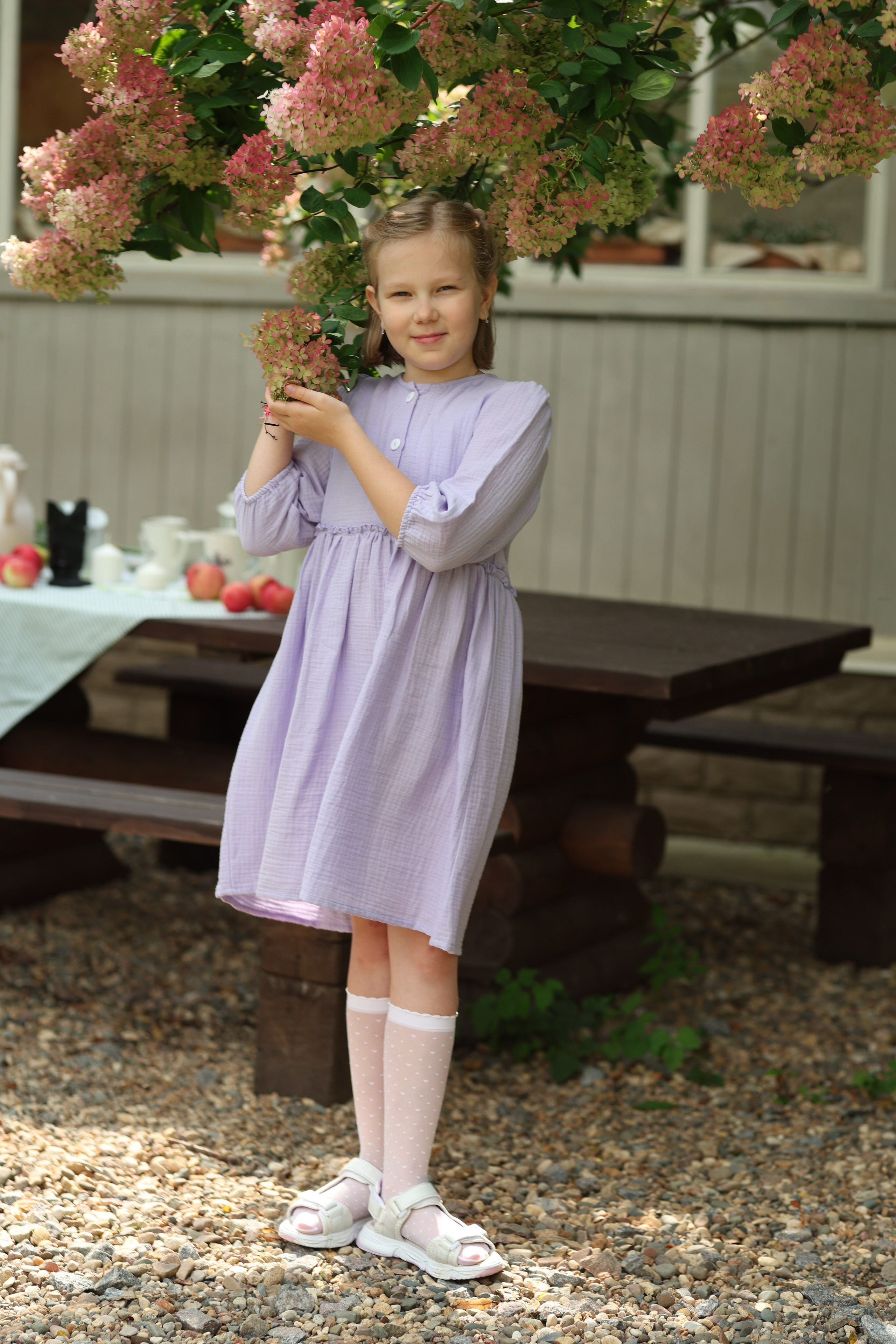 Семейная фотосессия в загородной студии. Фотограф в Железнодорожном и Балашихе