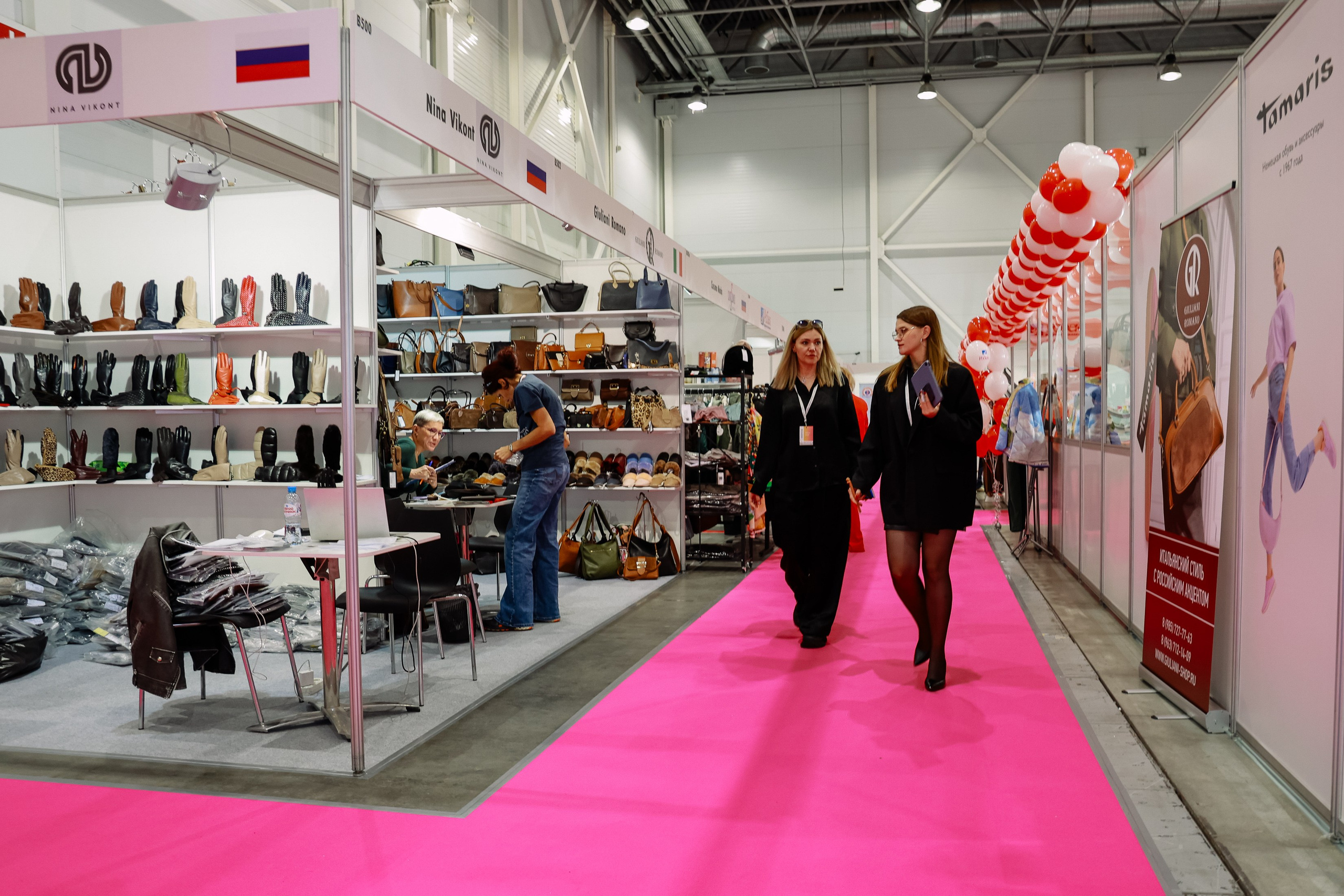 Обувная выставка Shoesstar в Экспоцентре. Фотограф Юлия Мальцева