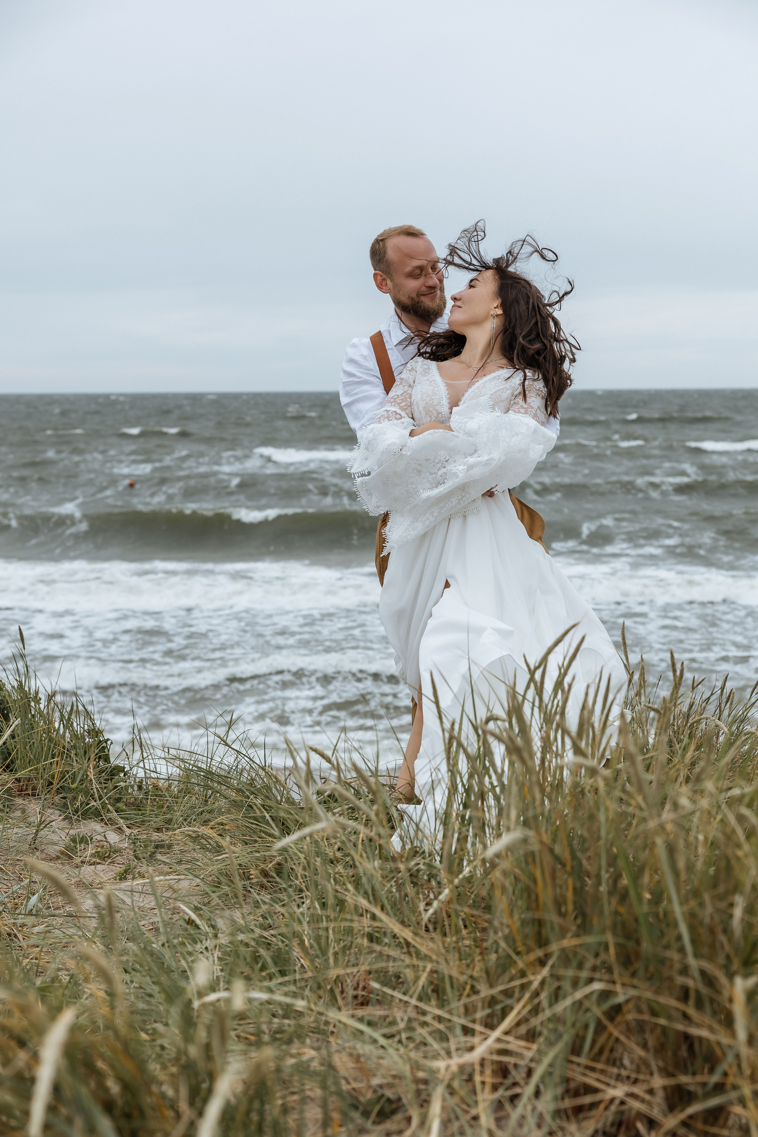Свадебная съемка на море. Свадебный фотограф  Калининград | Москва
