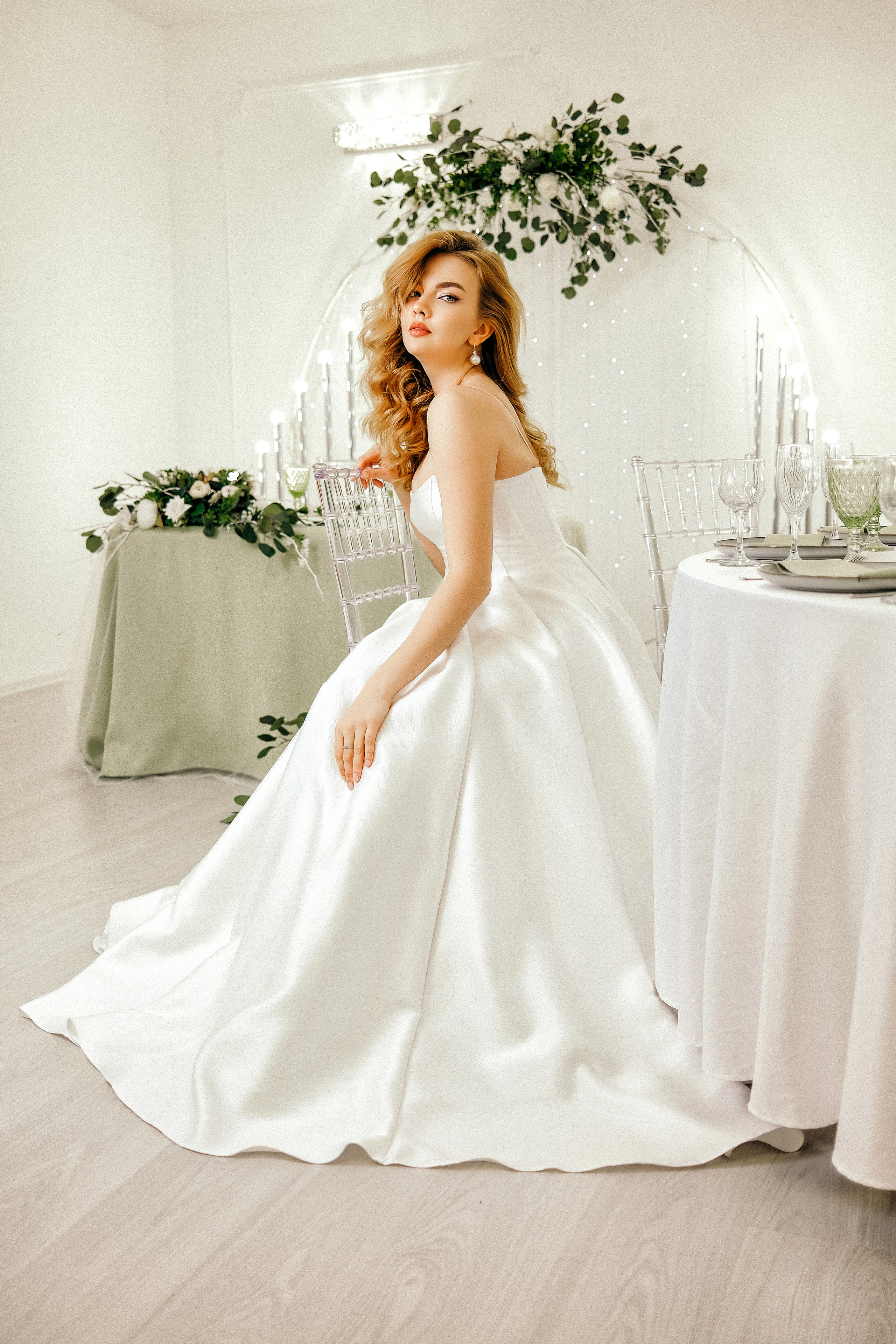 Контент-съемка для ресторана Трескоед и свадебного салона WedRoom. Свадебный и репортажной фотограф Денис Ожигин в Краснодаре и Краснодарском крае