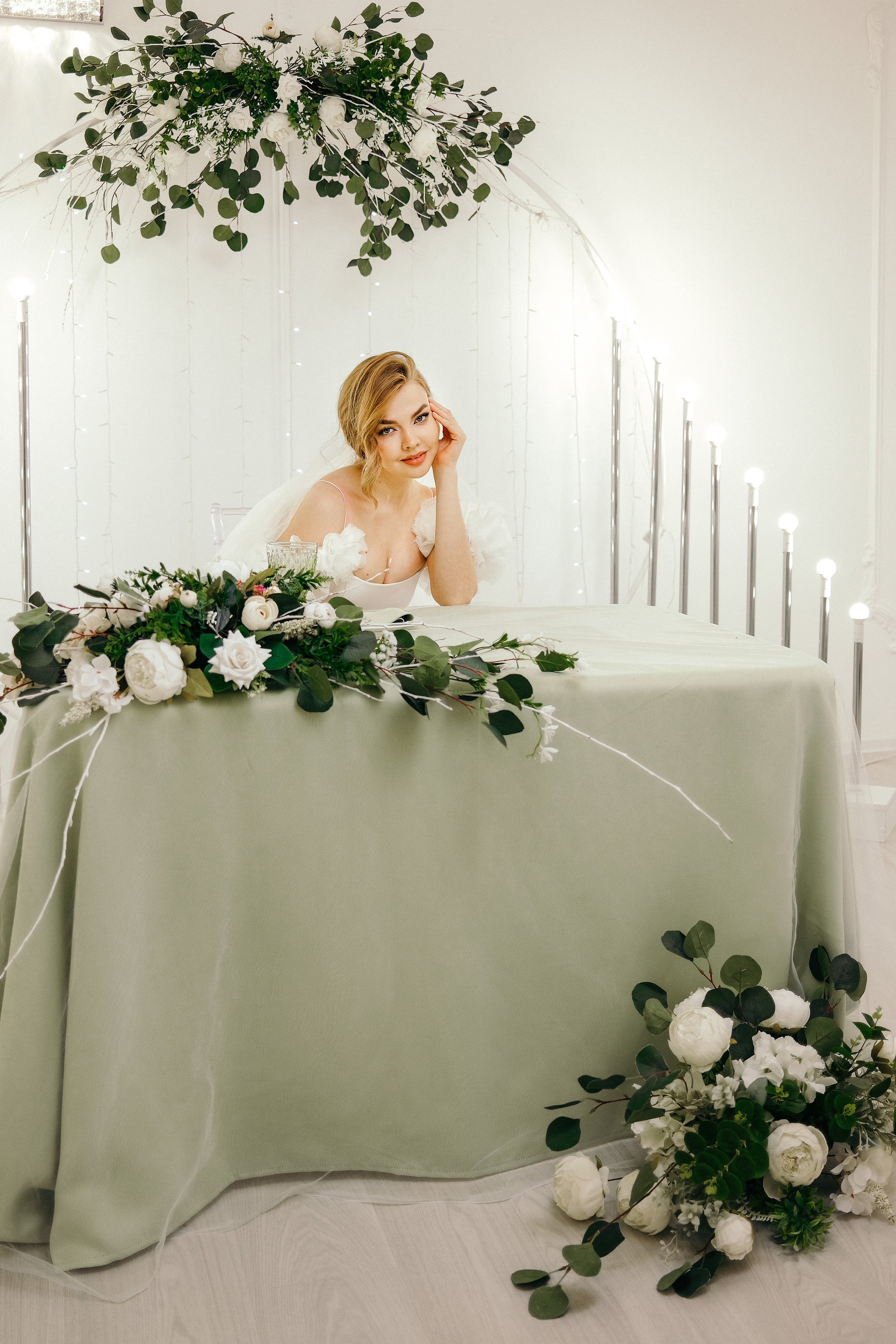 Контент-съемка для ресторана Трескоед и свадебного салона WedRoom. Свадебный и репортажной фотограф Денис Ожигин в Краснодаре и Краснодарском крае