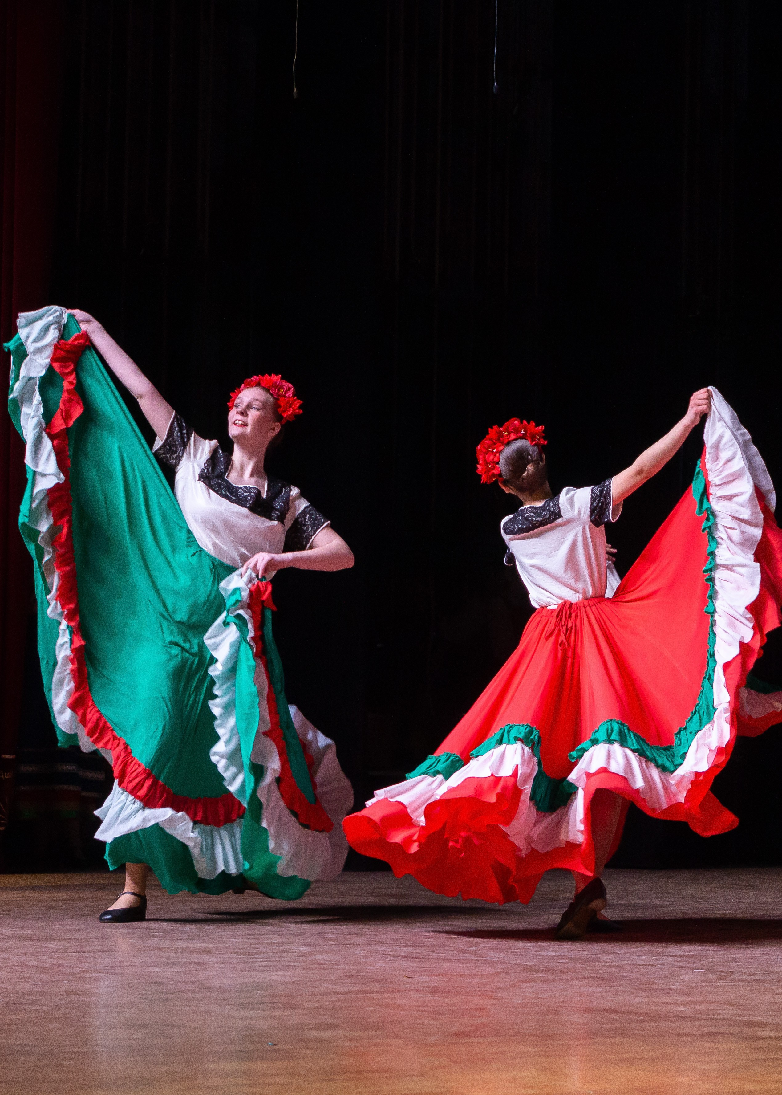 Юбилейный концерт танцевальной студии. Репортажный фотограф в Москве