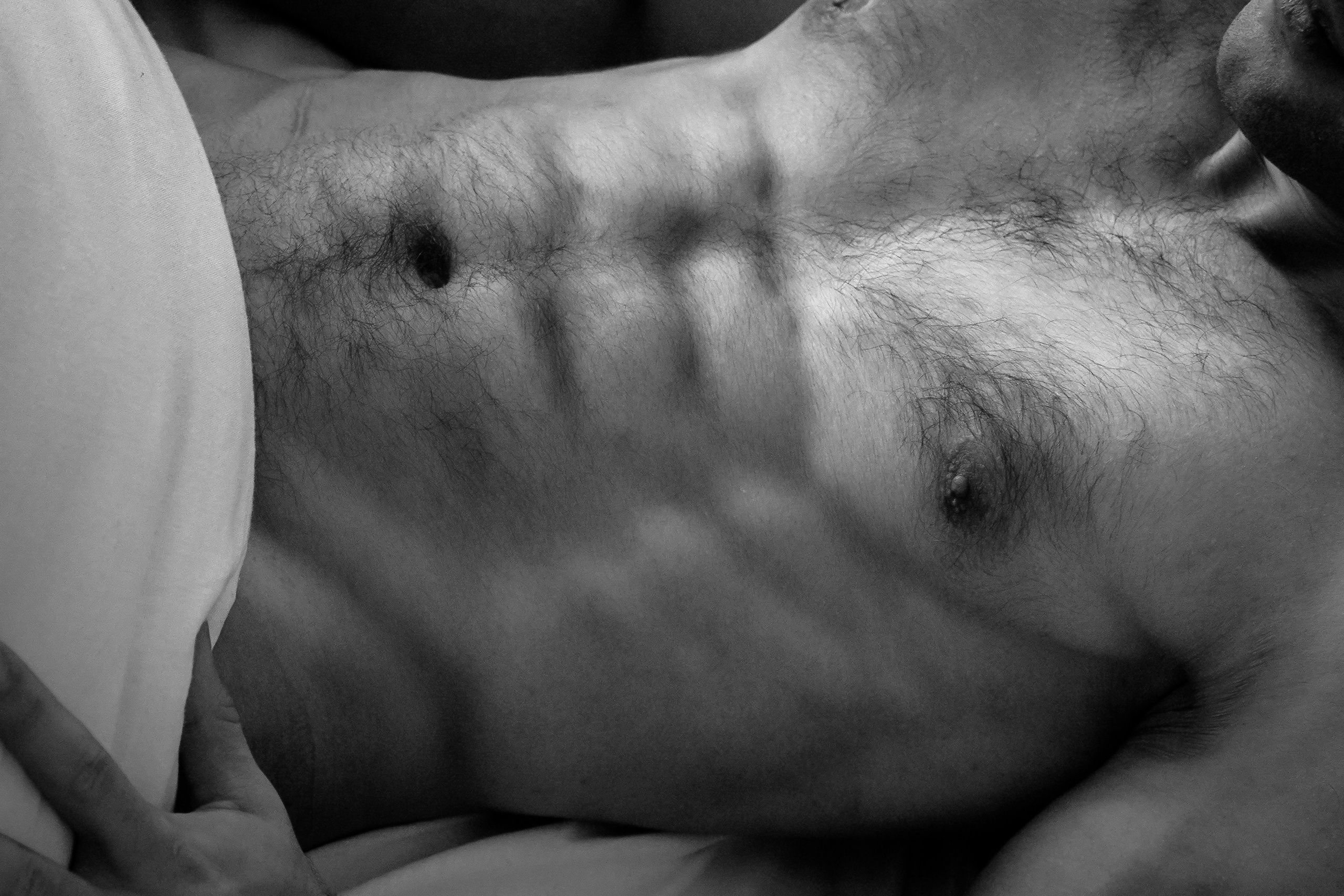 Фотосессия ню. Портретный и репортажный фотограф. Эмоциональные и откровенные портрет