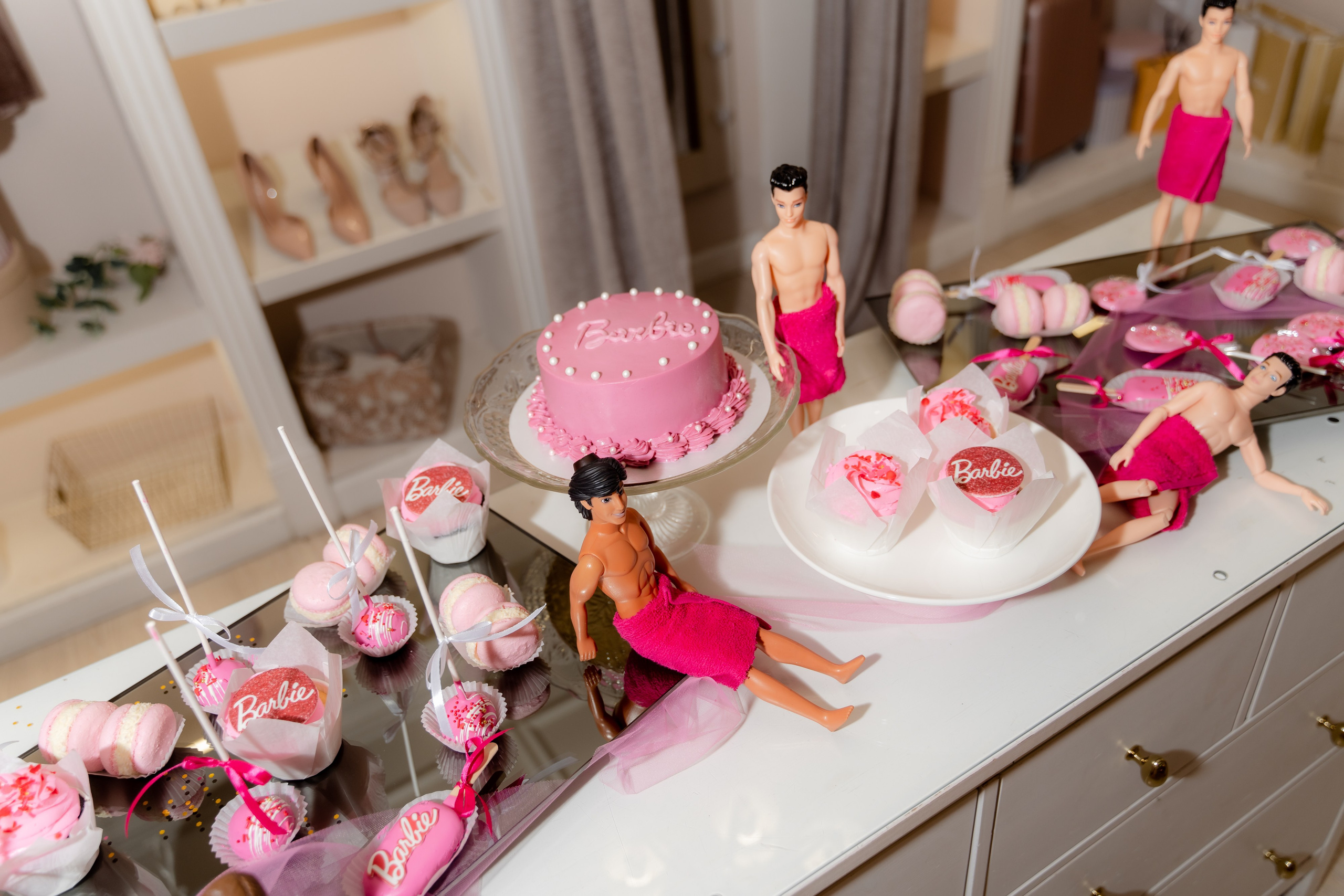 Фотосъёмка дня рождения в стиле Барби. Портретный и свадебный фотограф Алла Карени Москва