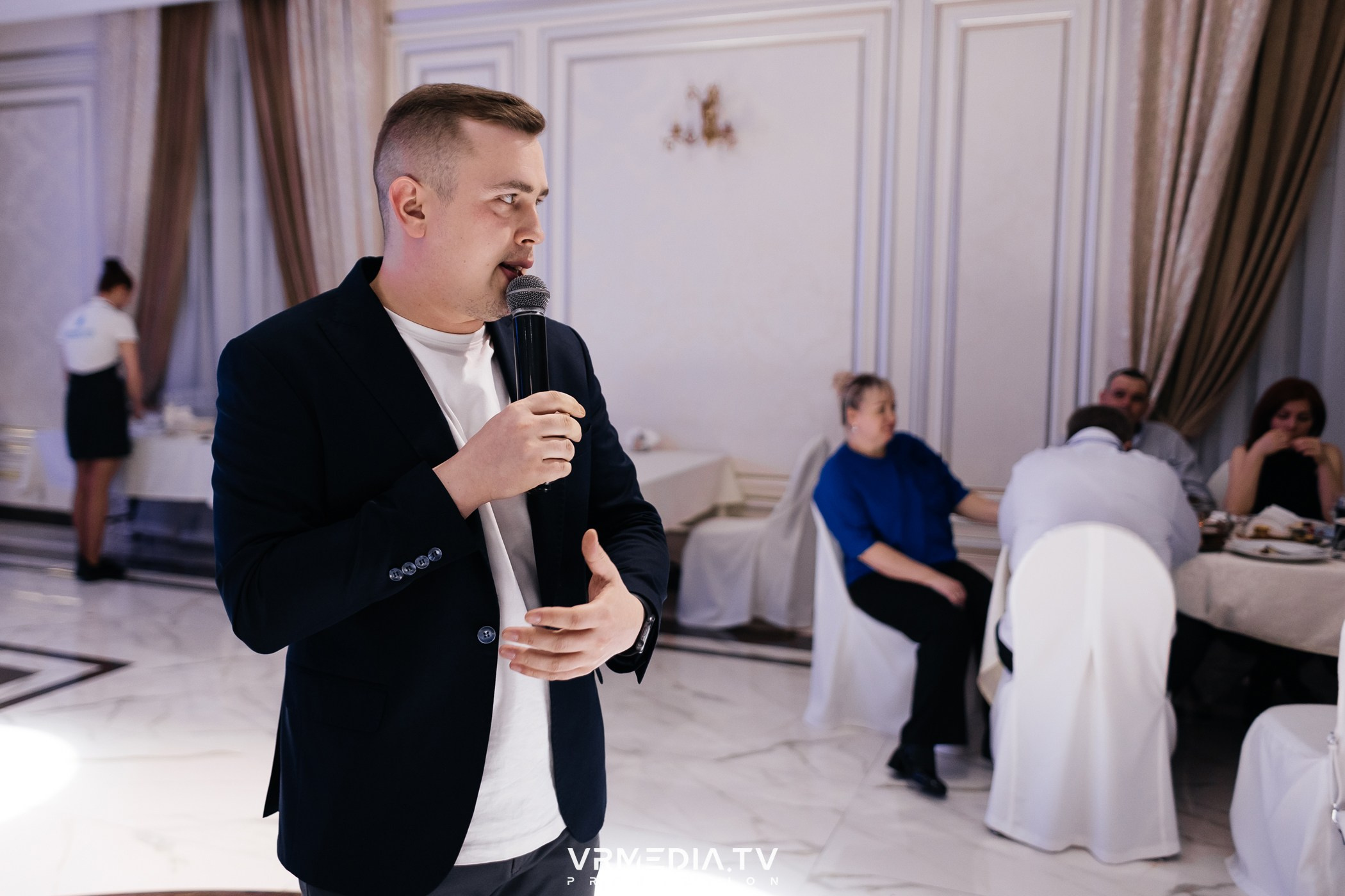 Выходные в ресторане «Лазурный берег»