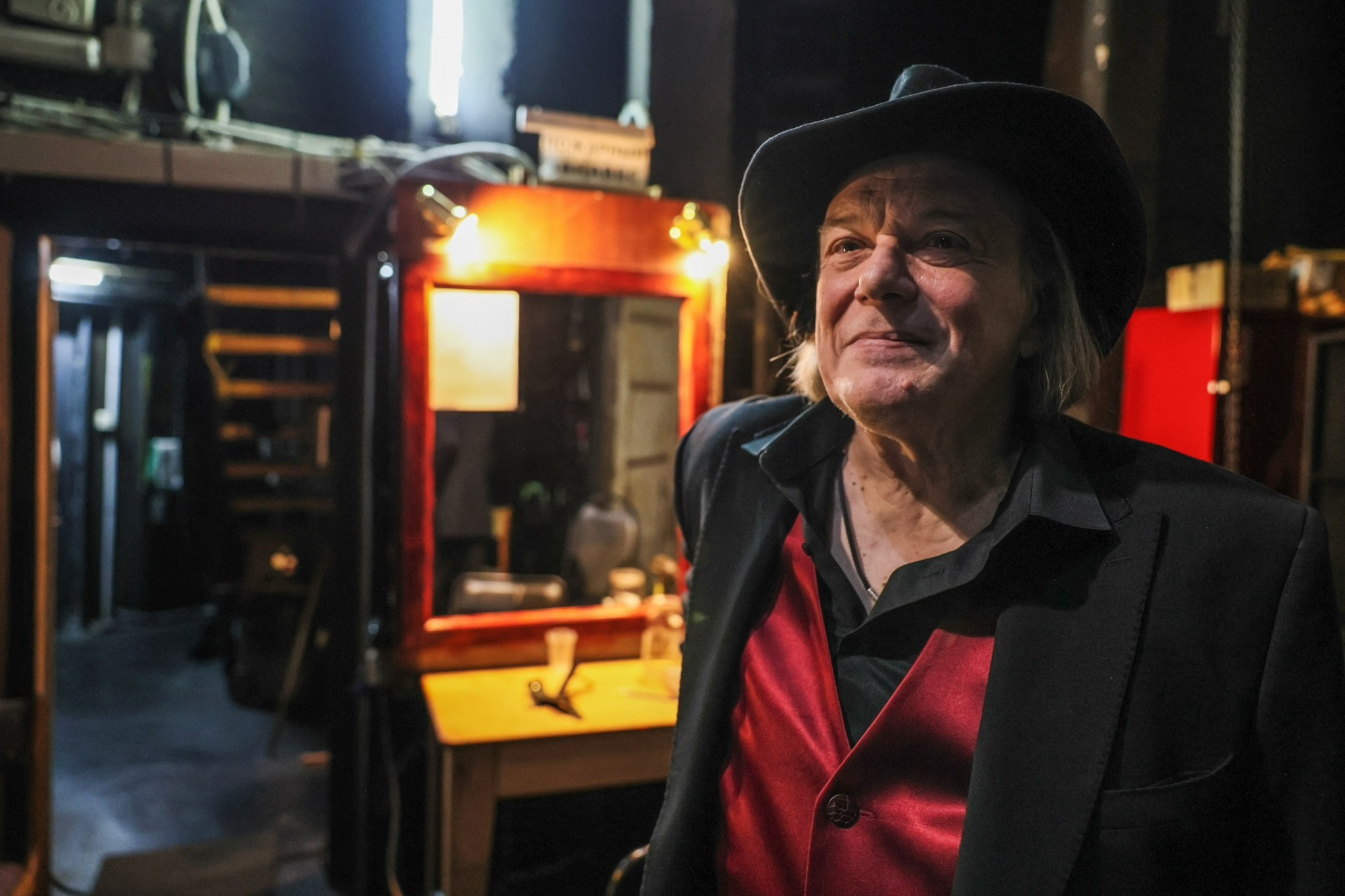 Люди театра. Театральный фотограф Александр Малахов