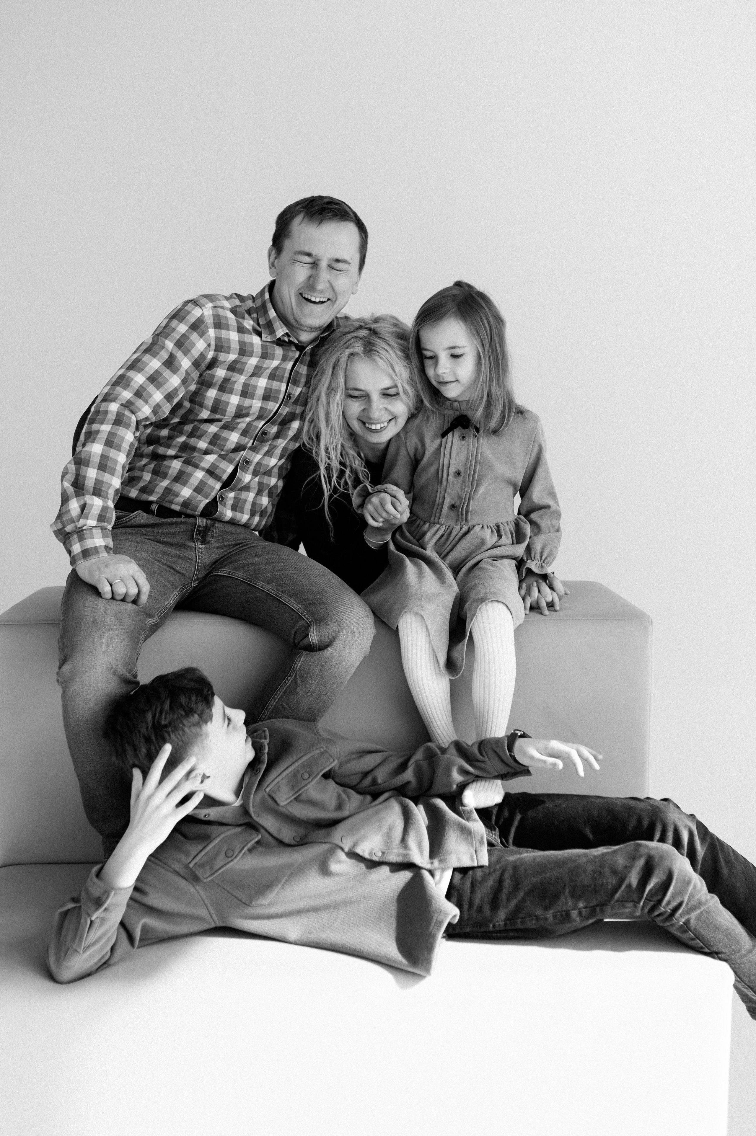 Таня+Рома+Варя+Паша. Костюшко Кристина — семейный и свадебный фотограф в Минске