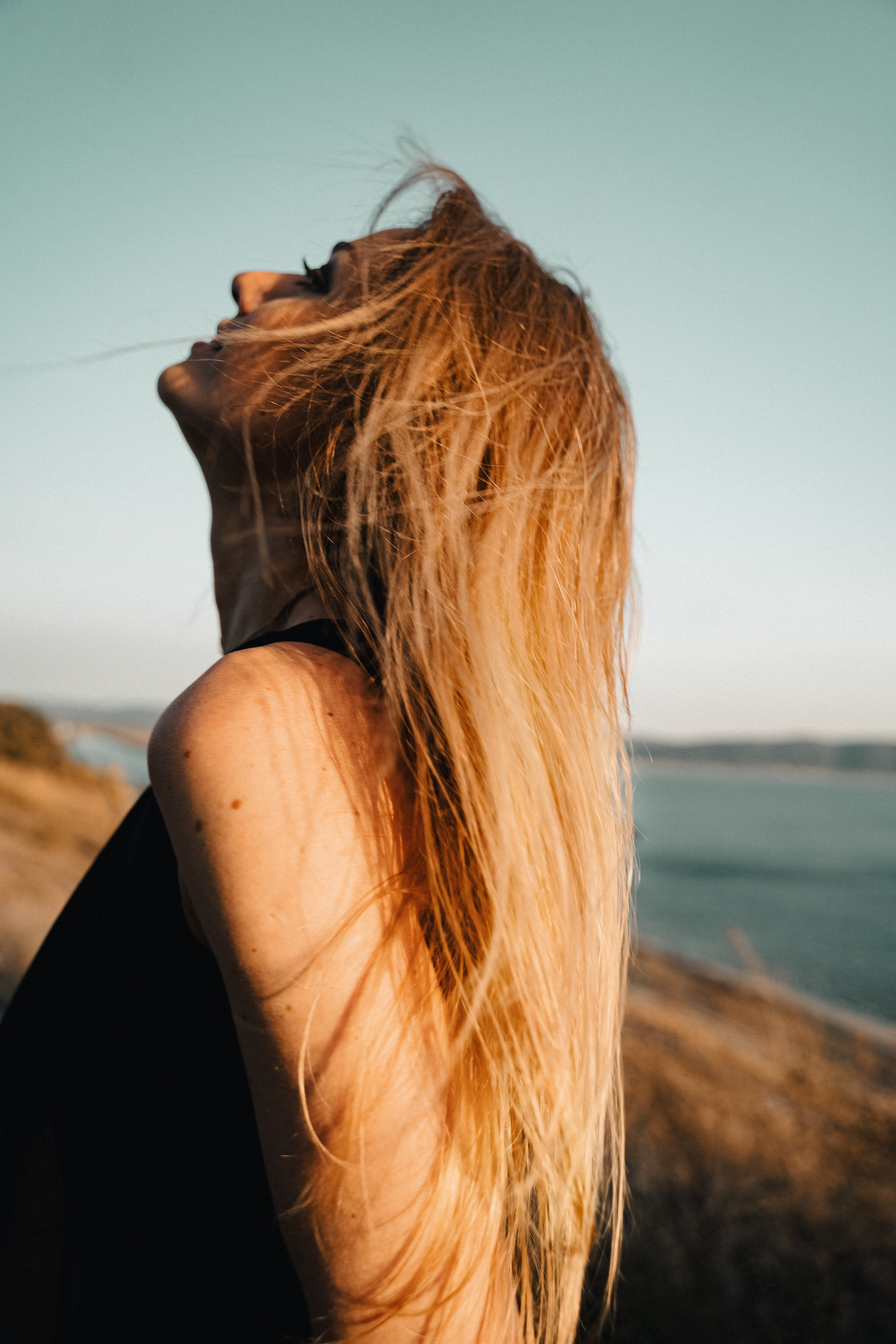 Динара SOLO b e a c h. Контент фотограф в Москве Кулич Настя