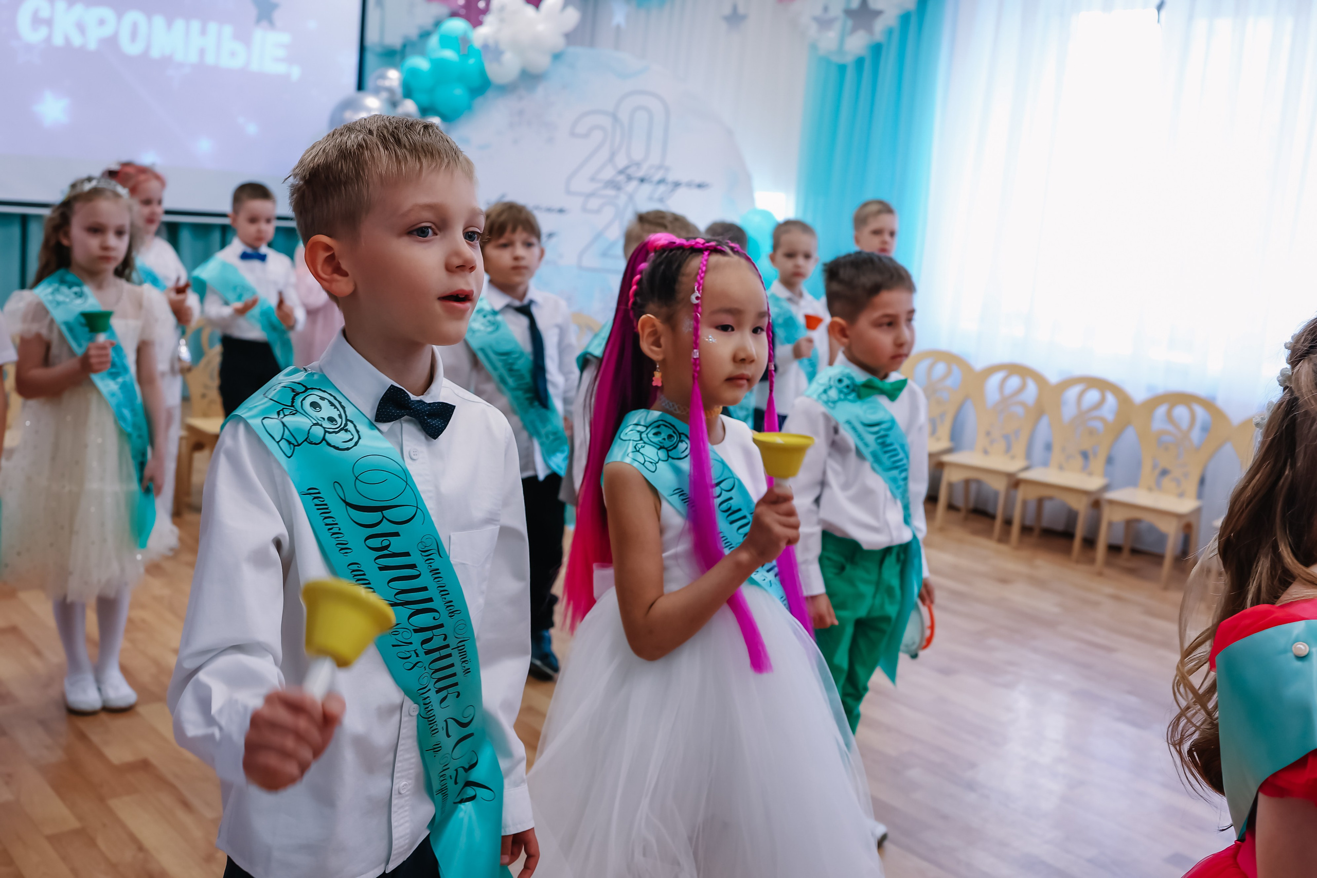 Семейный и детский женский фотограф в Новосибирске | Алёна Малахова продолжение следует  выпускные альбомы