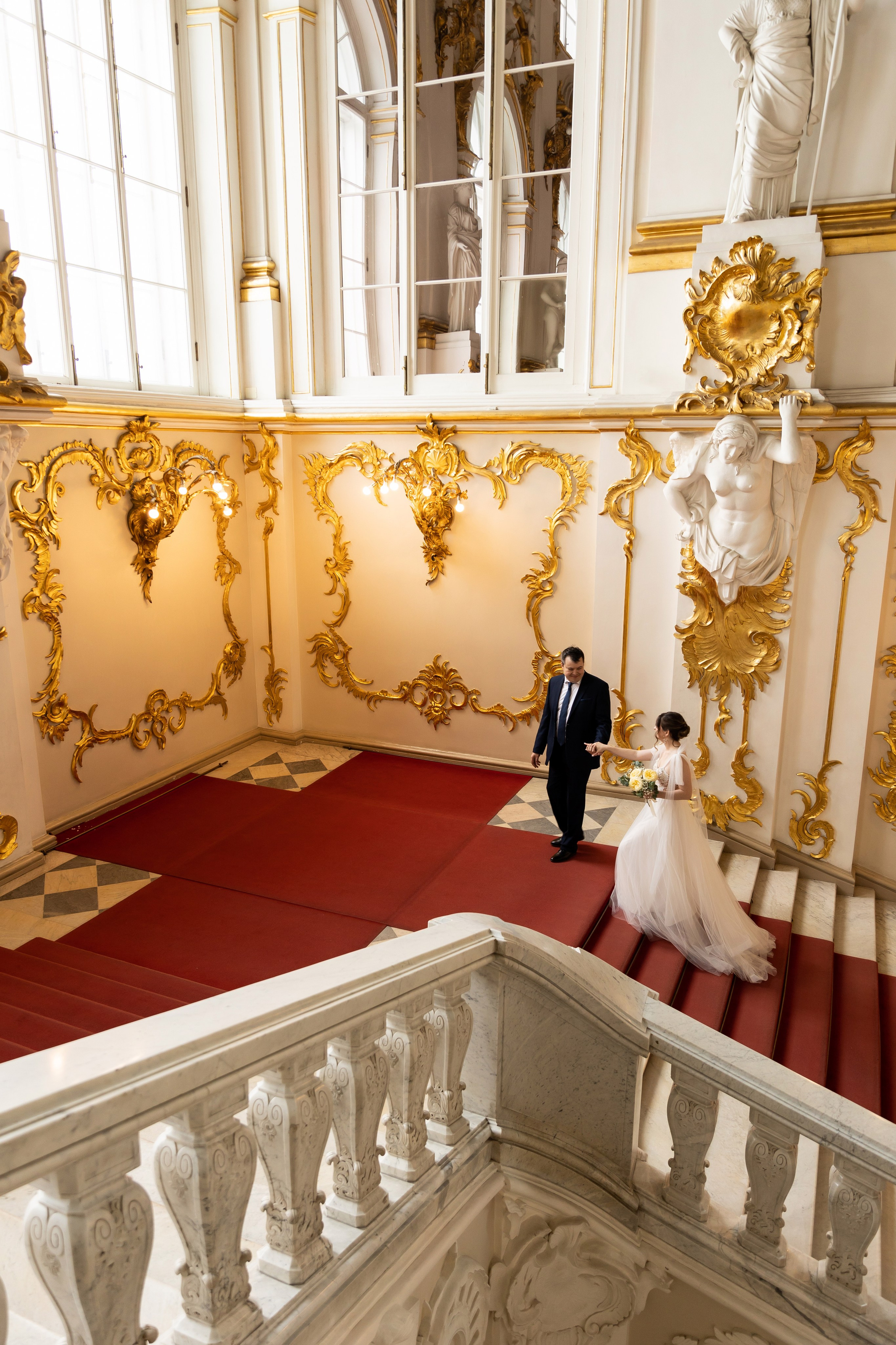 Свадебная фотосессия в Эрмитаже. Семейный и свадебный фотограф в Санкт-Петербурге Татьяна Швыкова