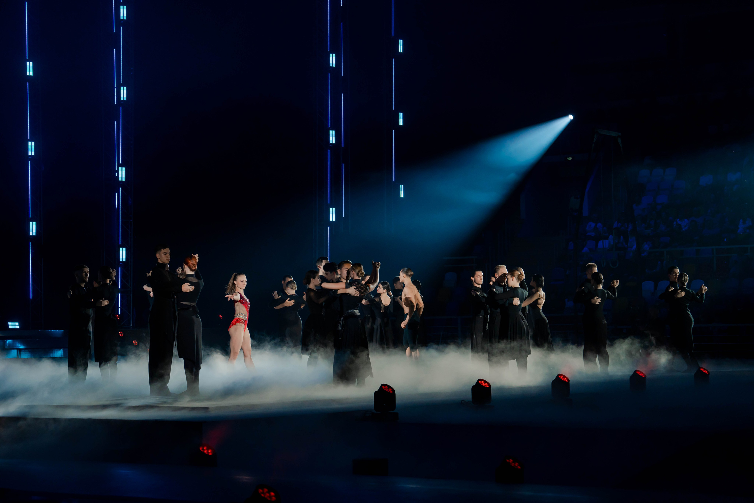 Шоу Алексея Немова 2024. Крамер Юлиана детский и семейный фотограф