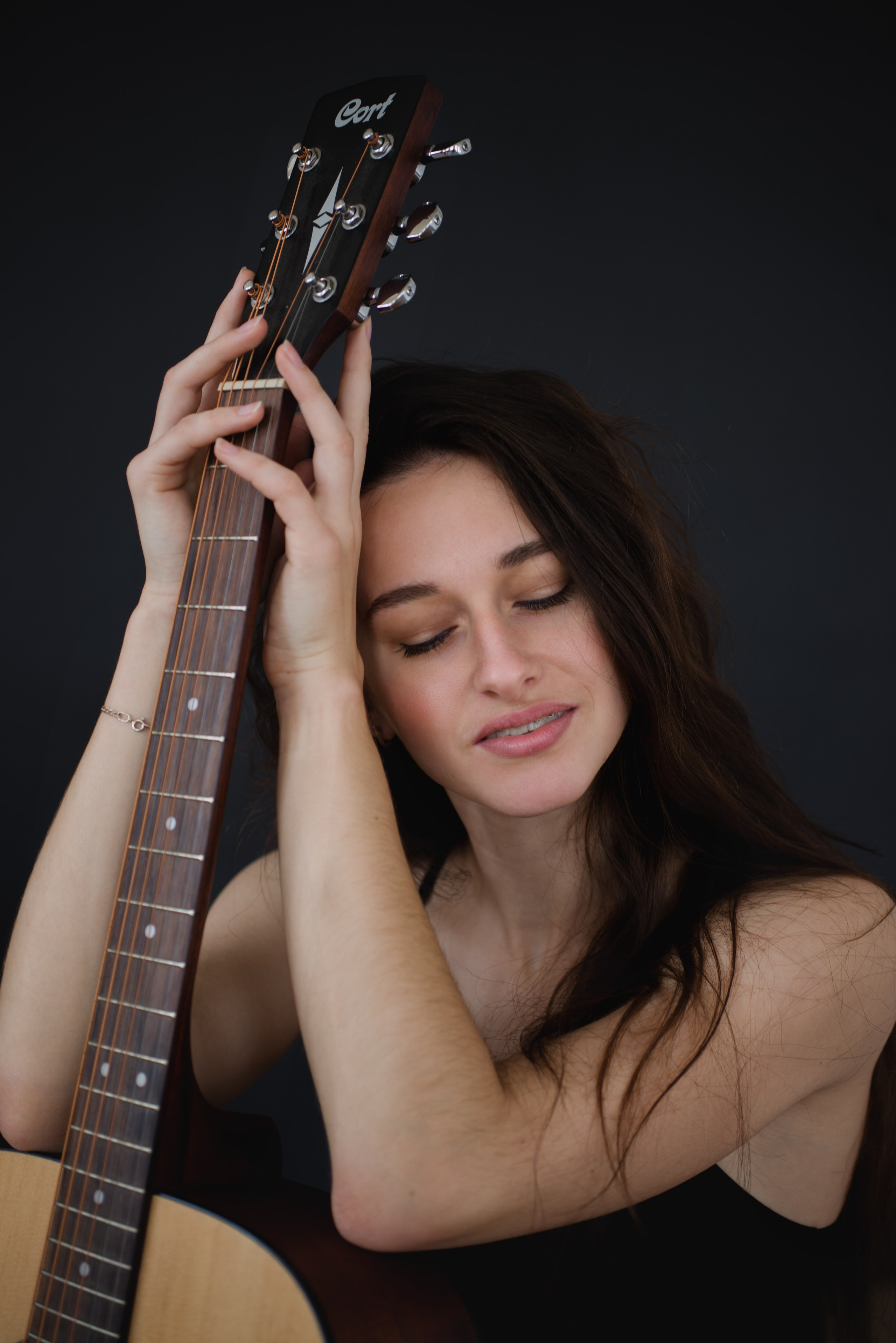 Guitar girl. Фотограф Людмила Белова