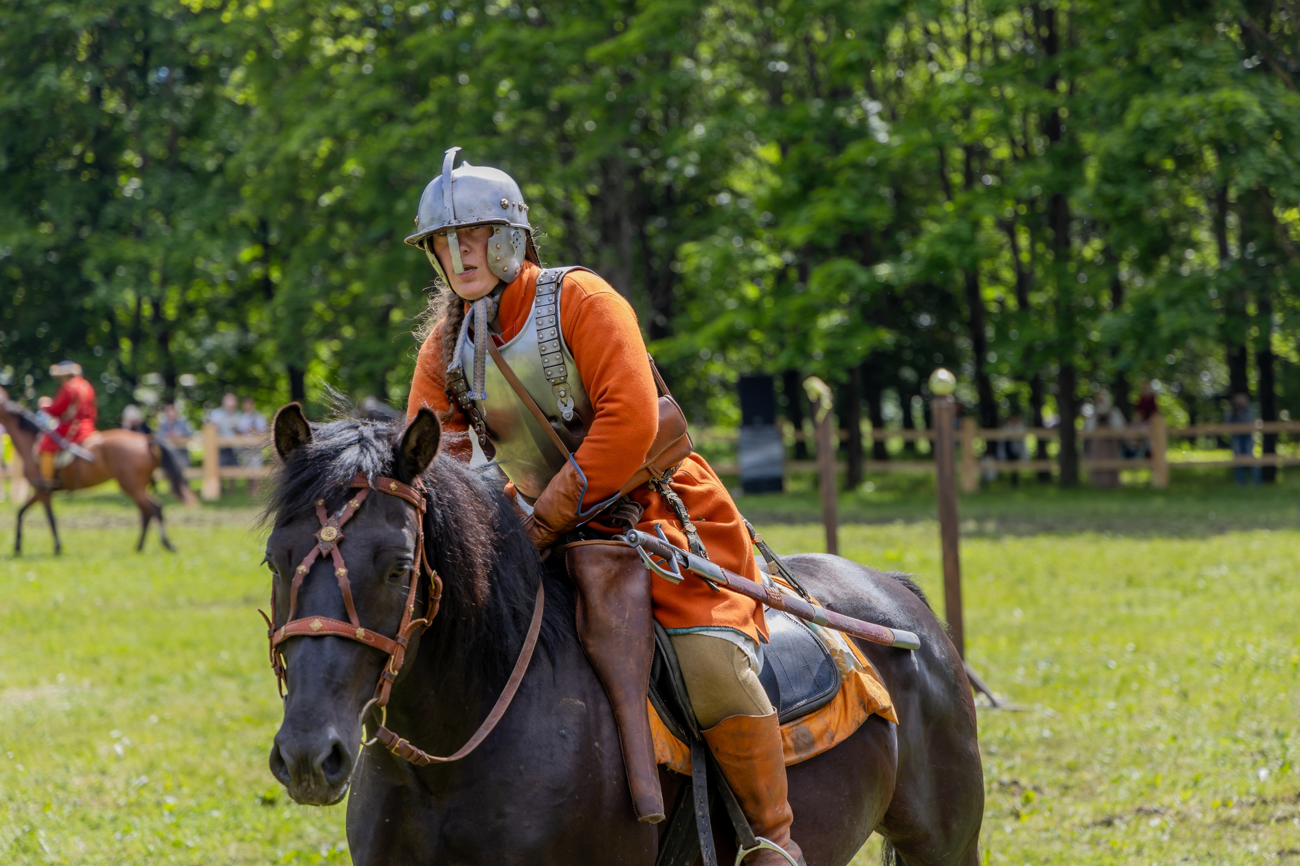 Времена и эпохи 2024. Парк 50-летия Октября. Репортажный, семейный и студийный фотограф в Москве Демин Алексей