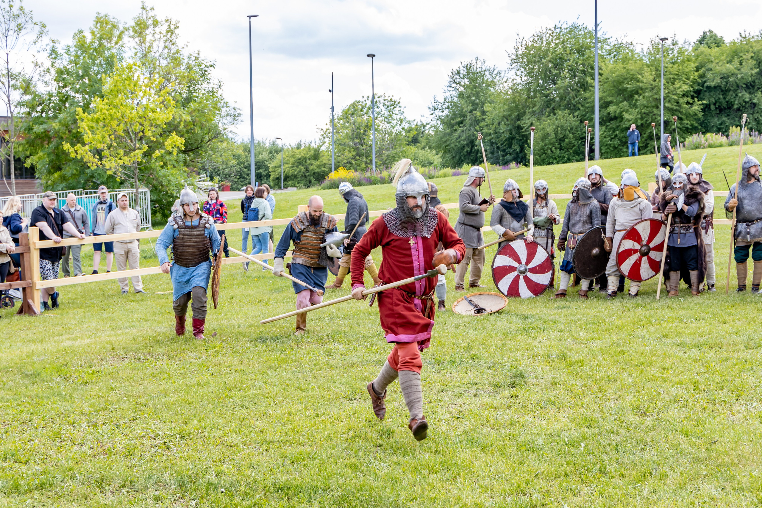 Времена и эпохи 2023 парк Лужкова. Репортажный, семейный и студийный фотограф в Москве Демин Алексей