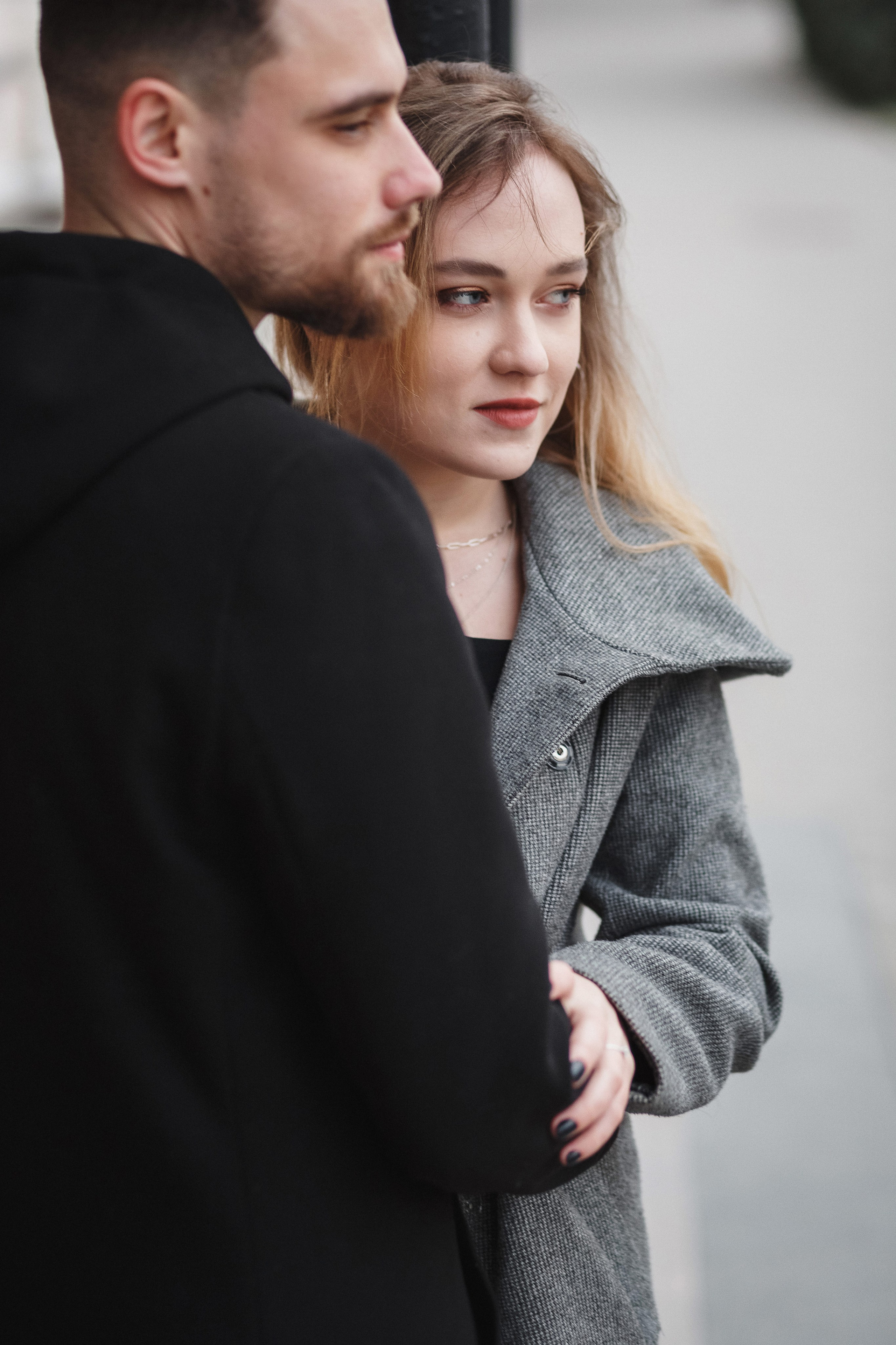 Романтическая фотосессия Никиты и Марины у Театра Чехова в Таганроге. Свадебный и семейный фотограф в Таганроге Бакарюк Антон