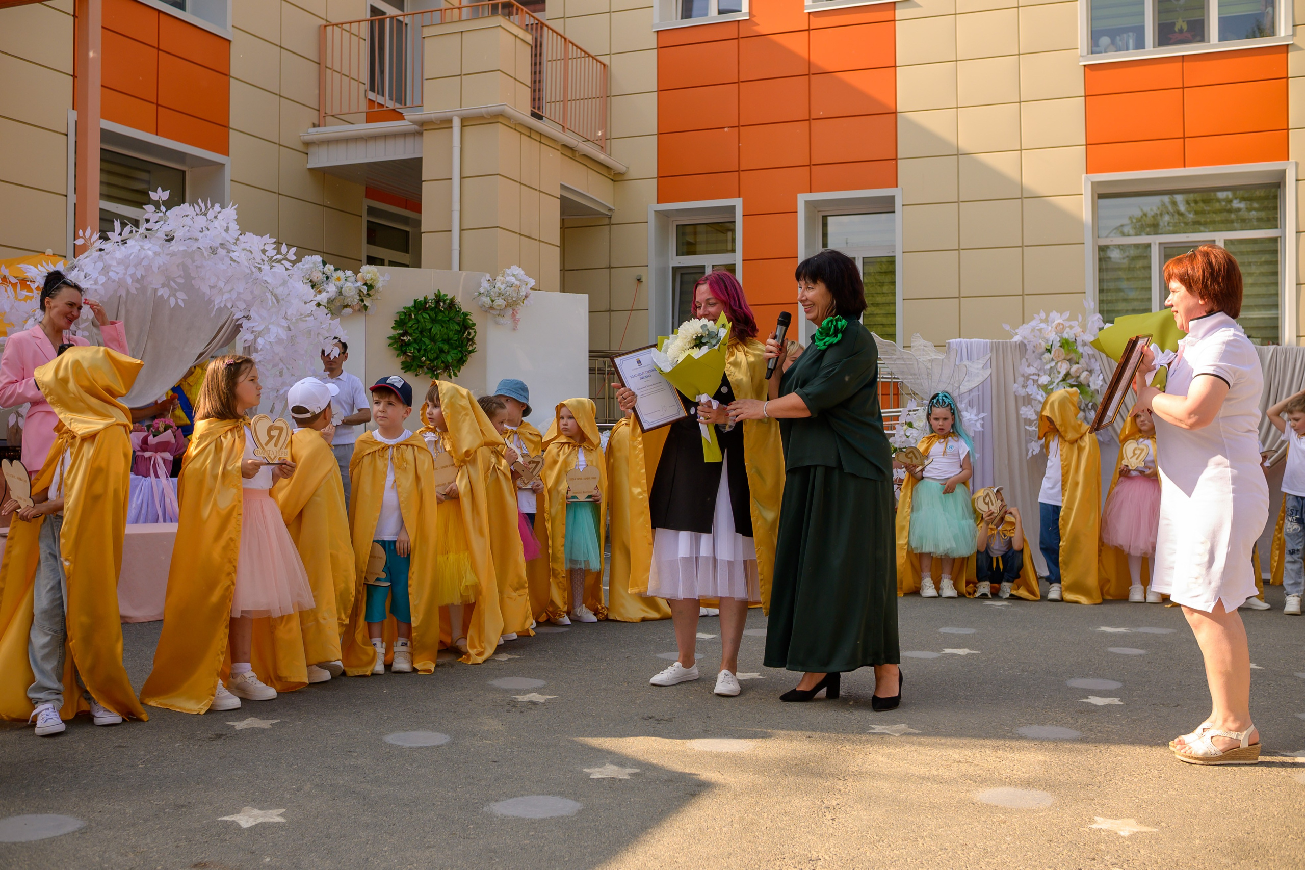 Репортаж выпускного группа «Фантазёры» 3 садик. Фотограф новорожденных, семейный детский в Тюмени Татьяна Морозова