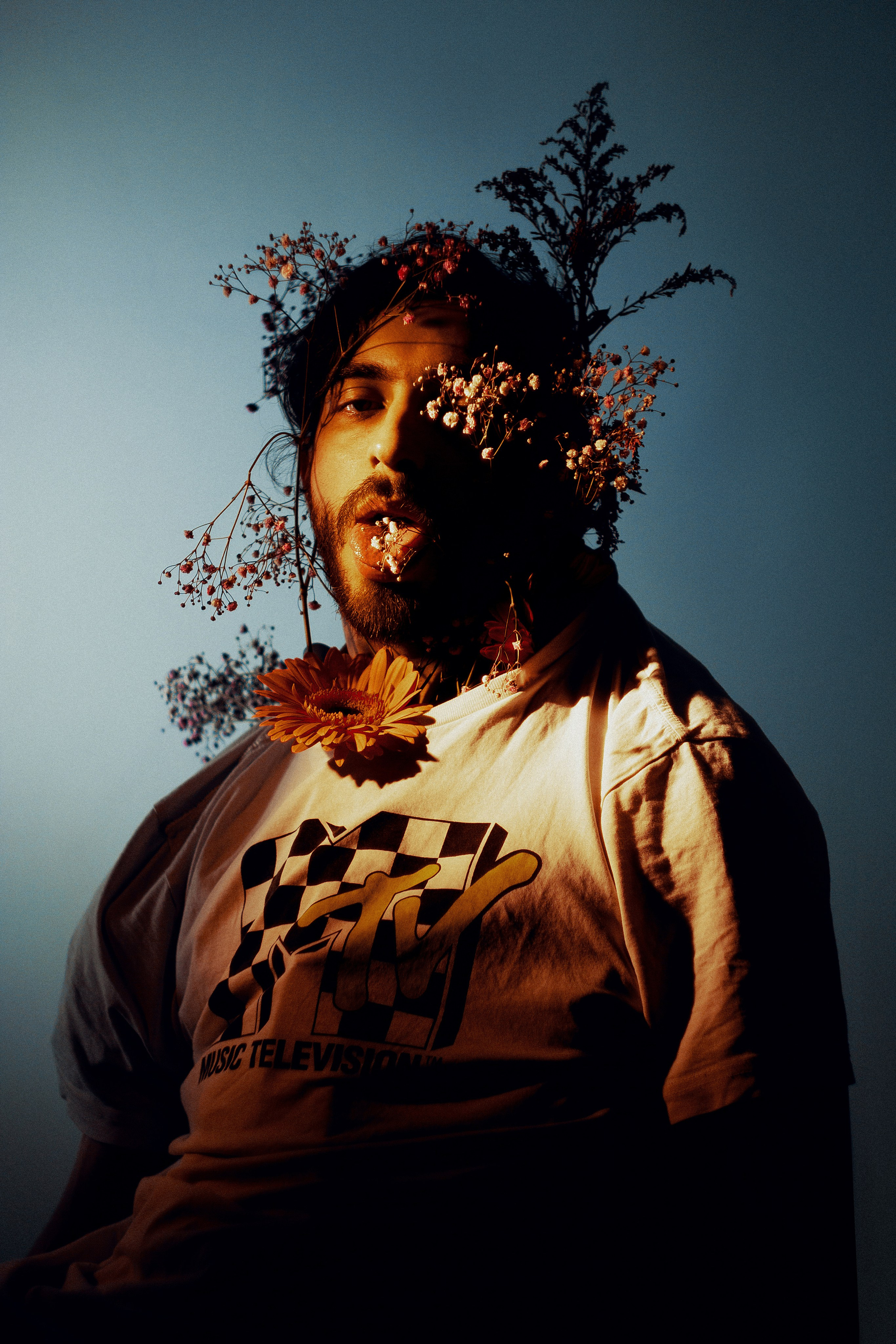 Julian / Flowers. OLEG STRATIEVSKY