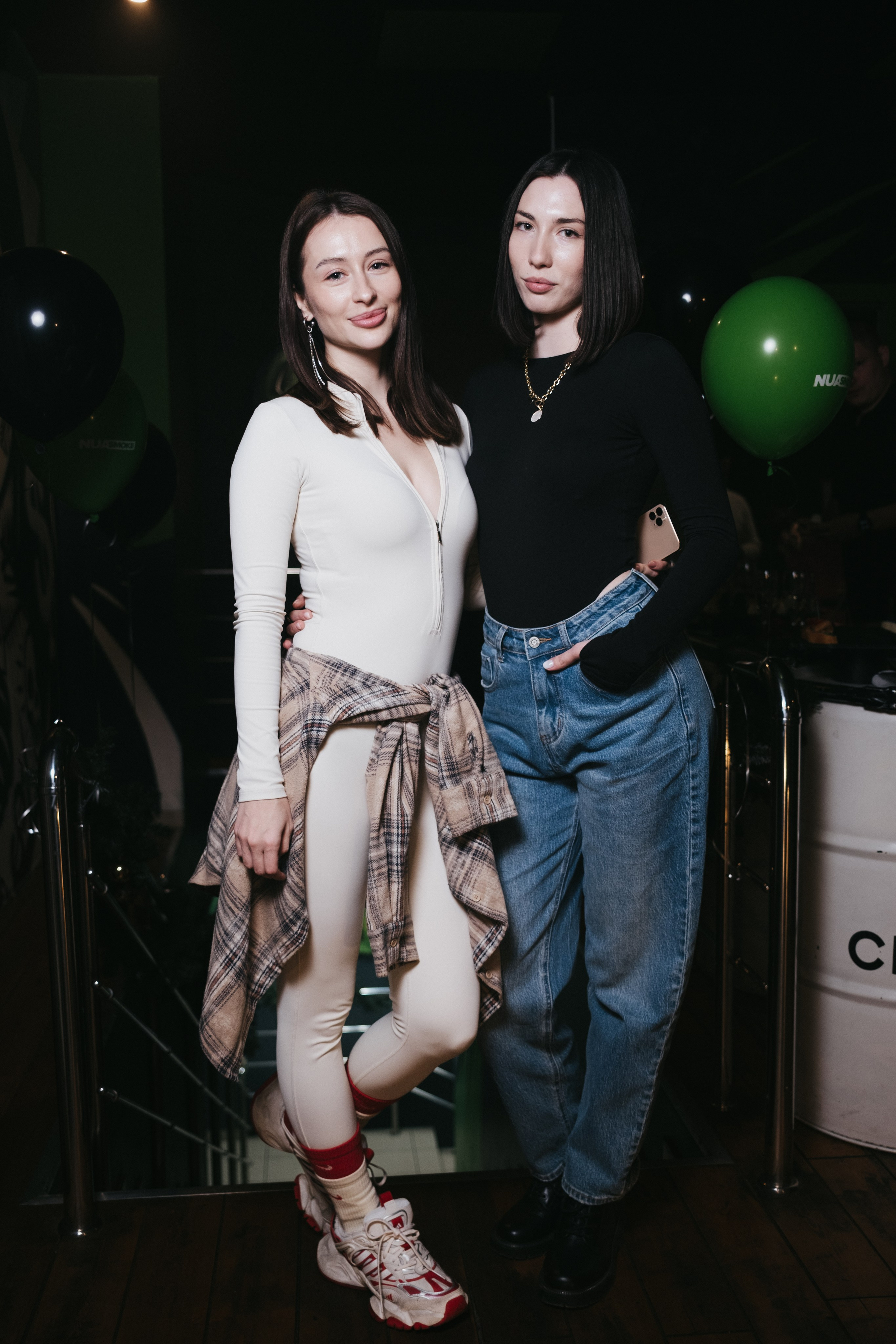 День рождения кальяной NUASMOKE 11 лет. Свадебный и репортажной фотограф Денис Ожигин в Краснодаре и Краснодарском крае