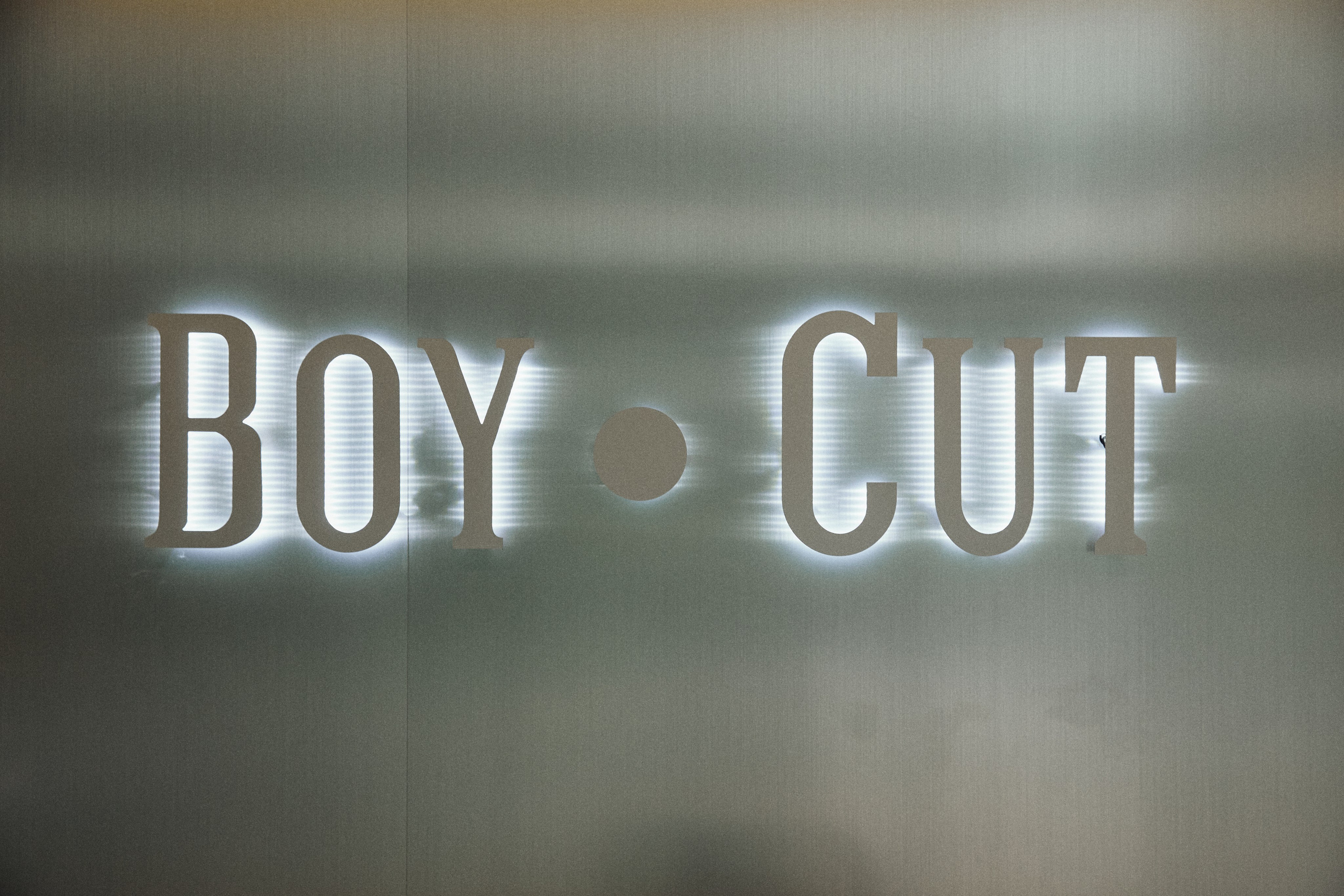 «BOY CUT». Дмитрий Мазуркевич: Профессиональный Репортажный Фотограф