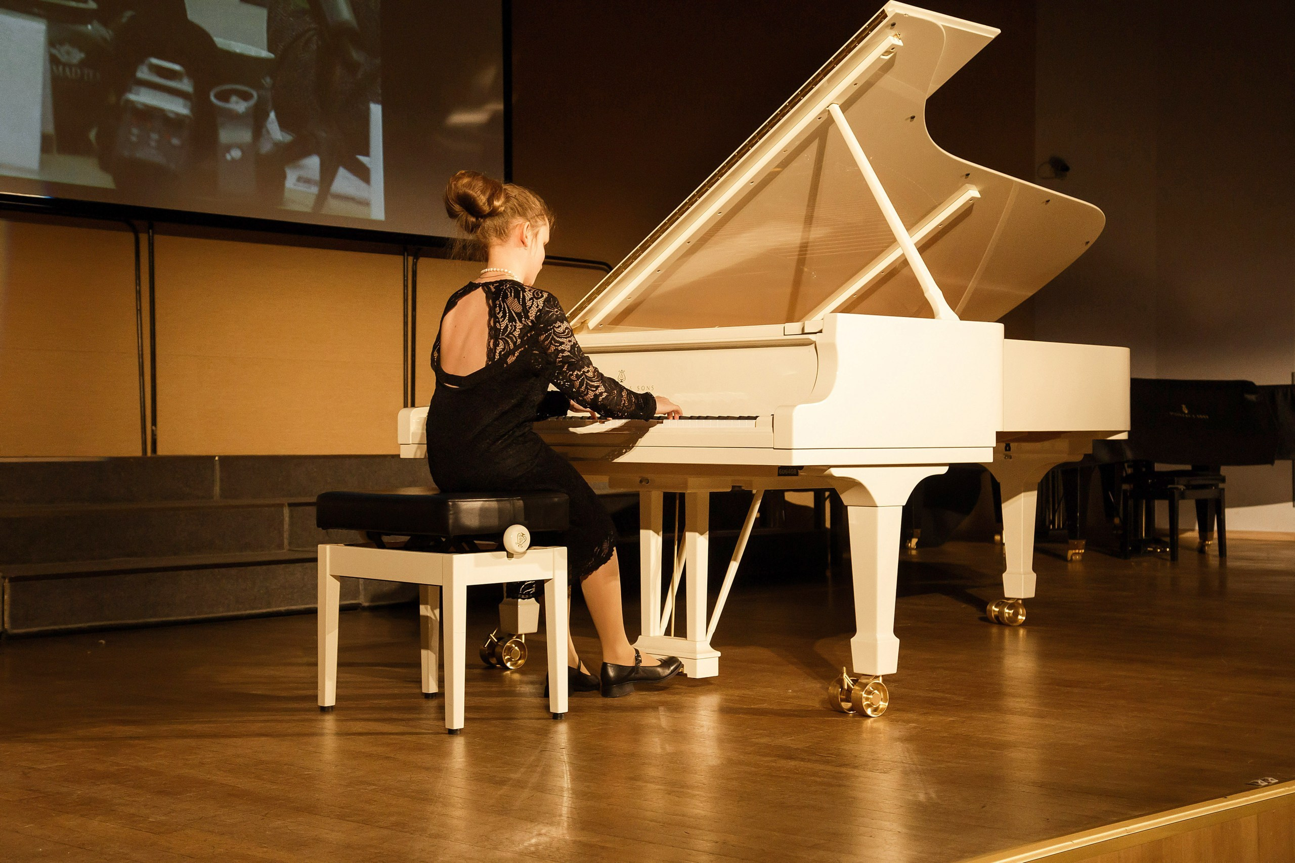 Детская школа искусств № 4. Семейный фотограф Любовь Саркеева