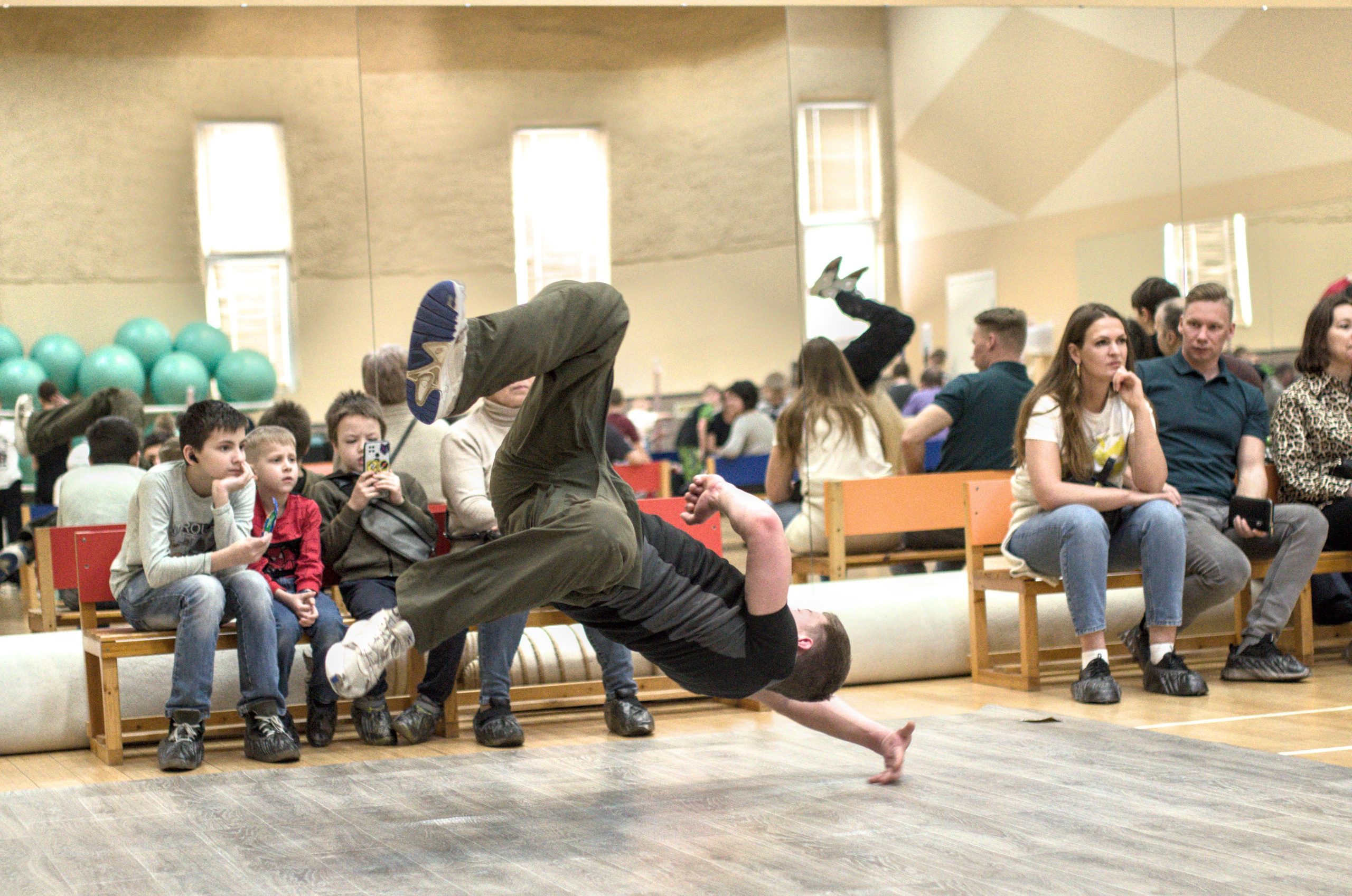 Брейк-данс. Фото детских спортивных мероприятий и всякое интересное через объектив