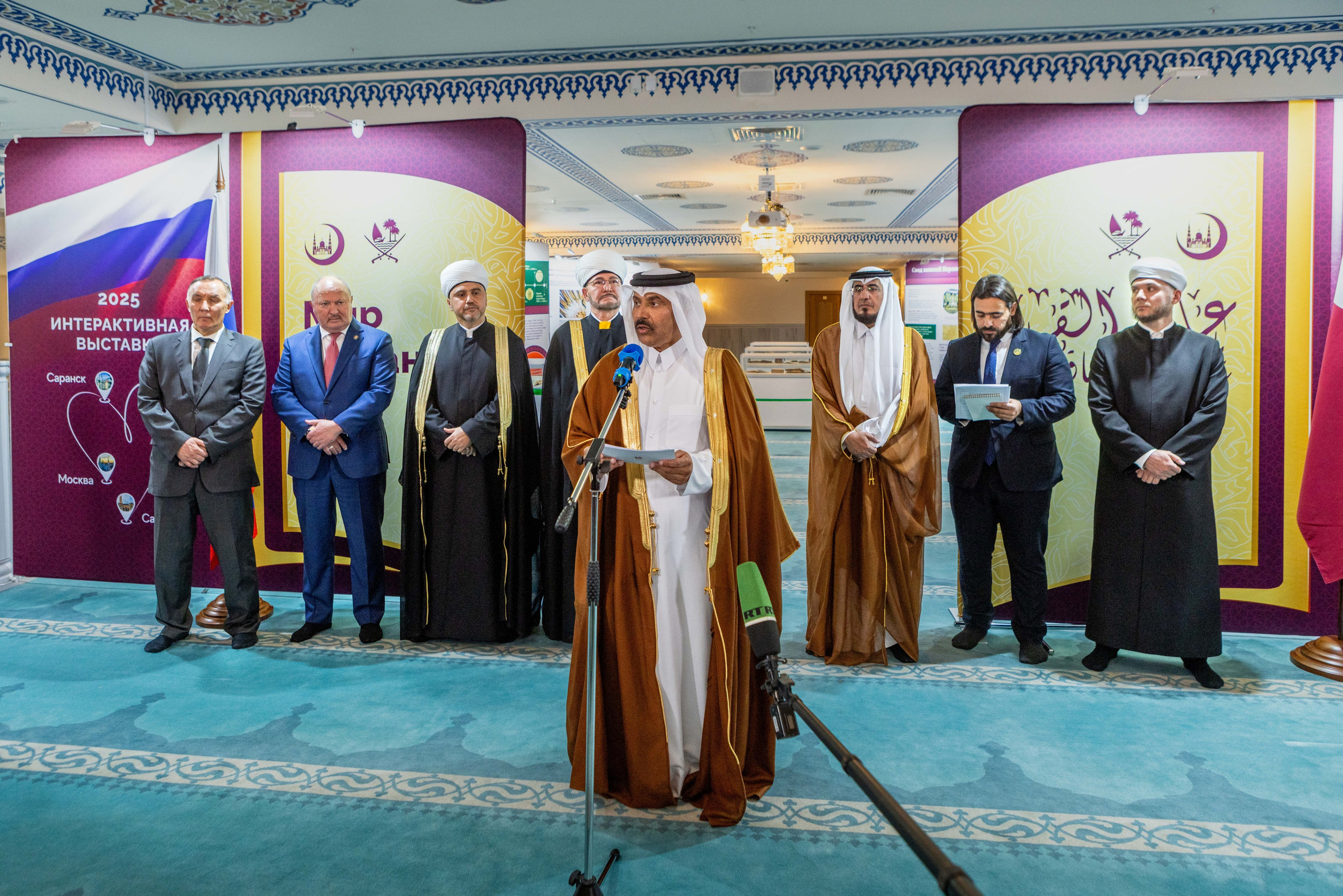Открытие выставки Мир Корана. Рекламный, предметный, репортажный, семейный фотограф и художник в Москве
