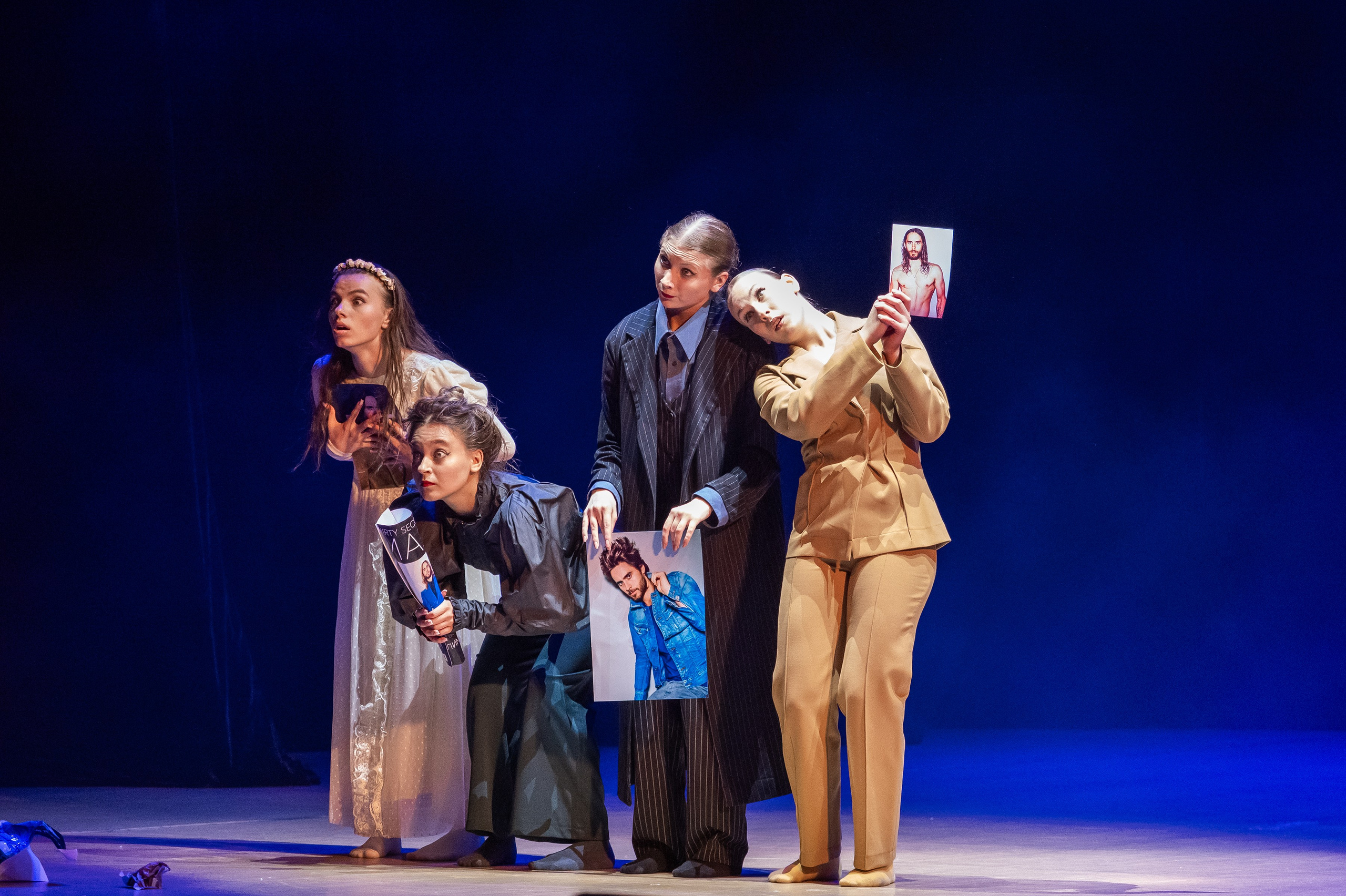 Концерт «Пространные танцы». Репортажный, семейный и детский фотограф в Пензе и Заречном Арина Ермилова. Картины барельеф на заказ