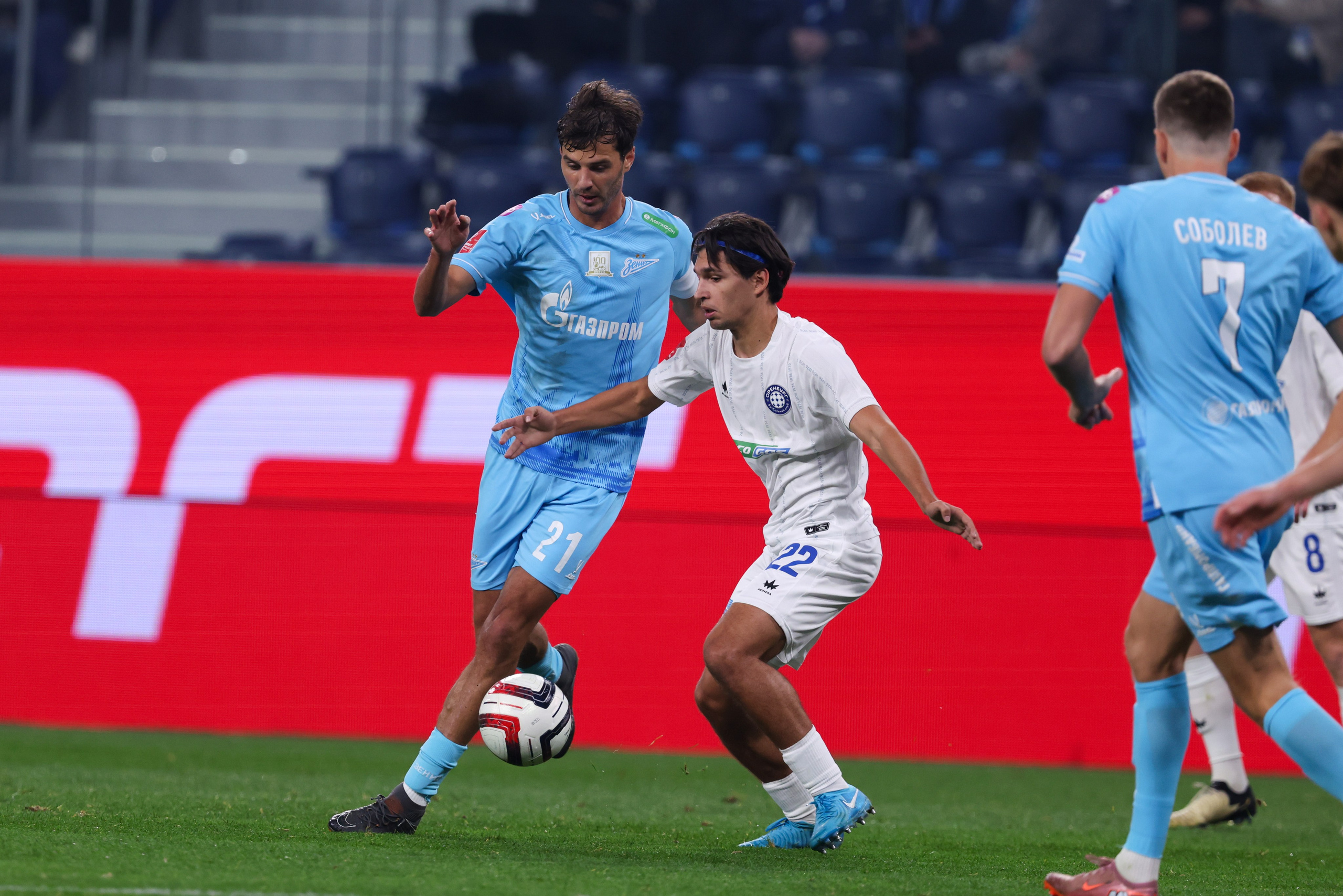 ФК Зенит -ФК Оренбург Fonbet Кубок России 2025/26. Спортивный и репортажный фотограф Антон Тереханов