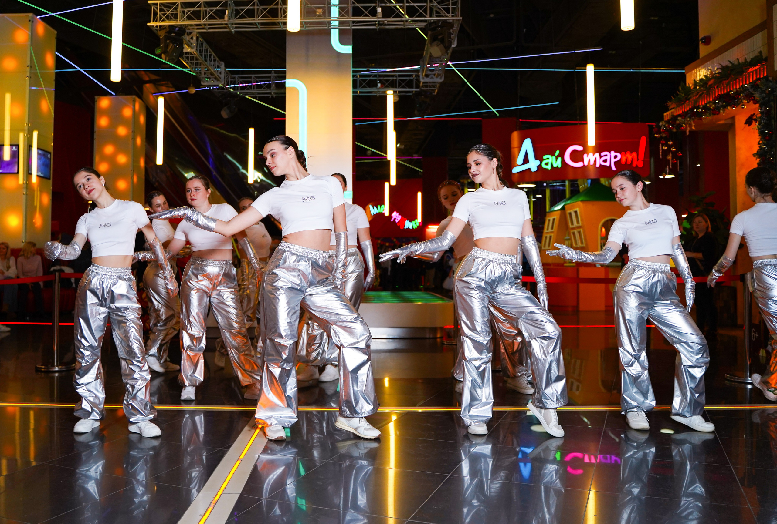 Финал «Топ-модель по-детски». Фотограф Надежда Жемкова. Фотосъёмка, ретушь, фотомонтаж для вас и вашего бизнеса