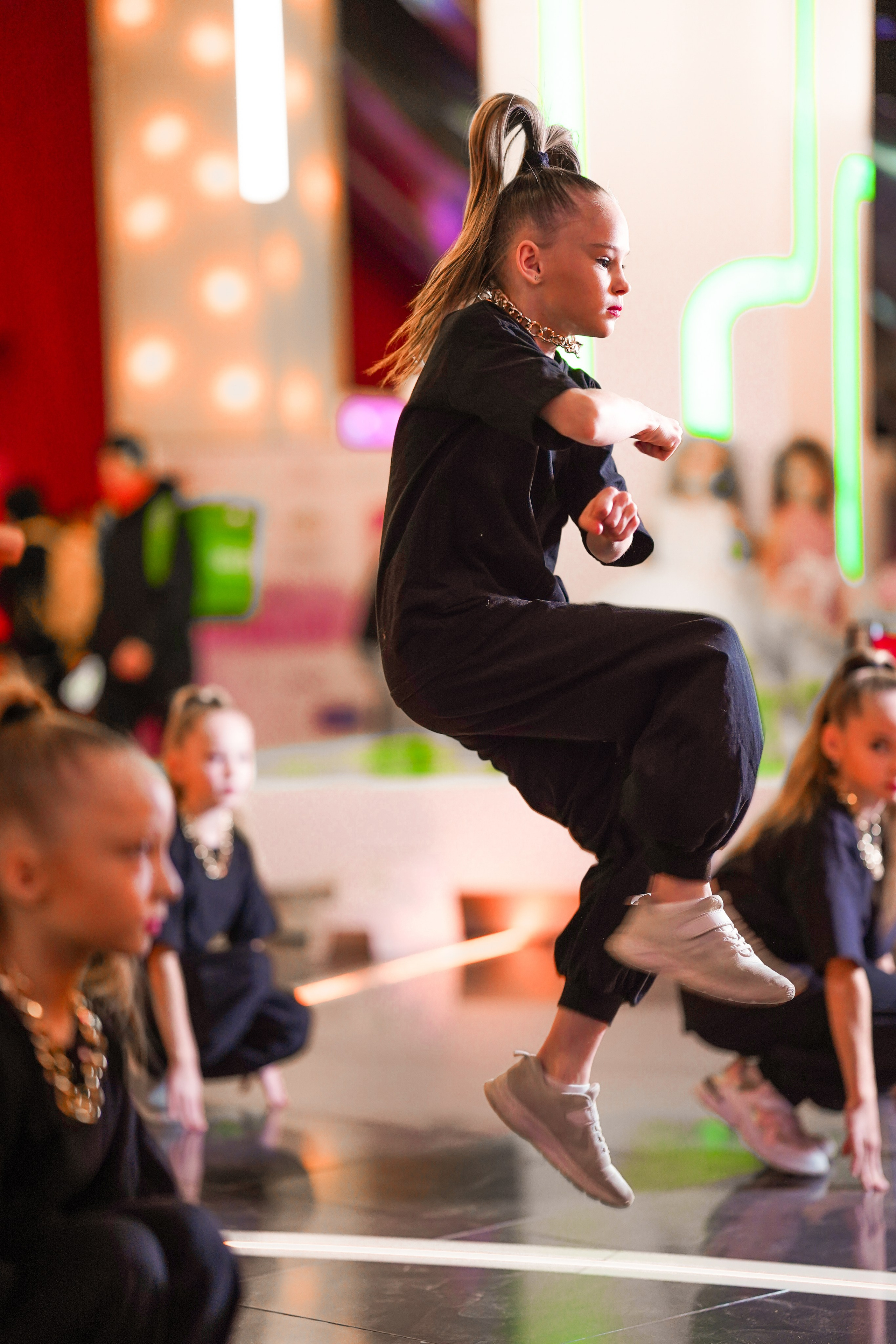 Финал «Топ-модель по-детски». Фотограф Надежда Жемкова. Фотосъёмка, ретушь, фотомонтаж для вас и вашего бизнеса