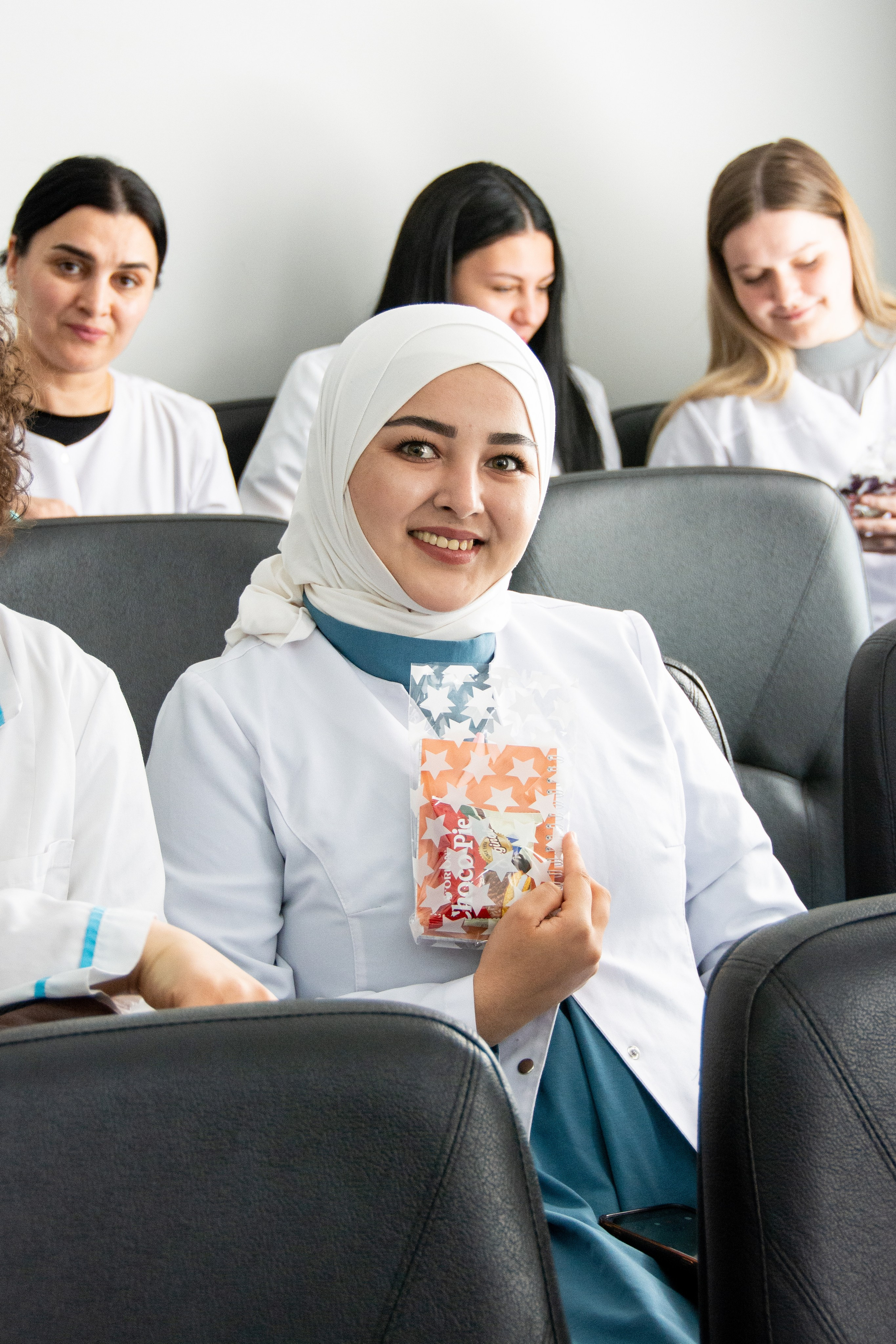 Вручение премии «Акушерке с любовью». Семейный и репортажный фотограф в Хабаровске Татьяна Болычева