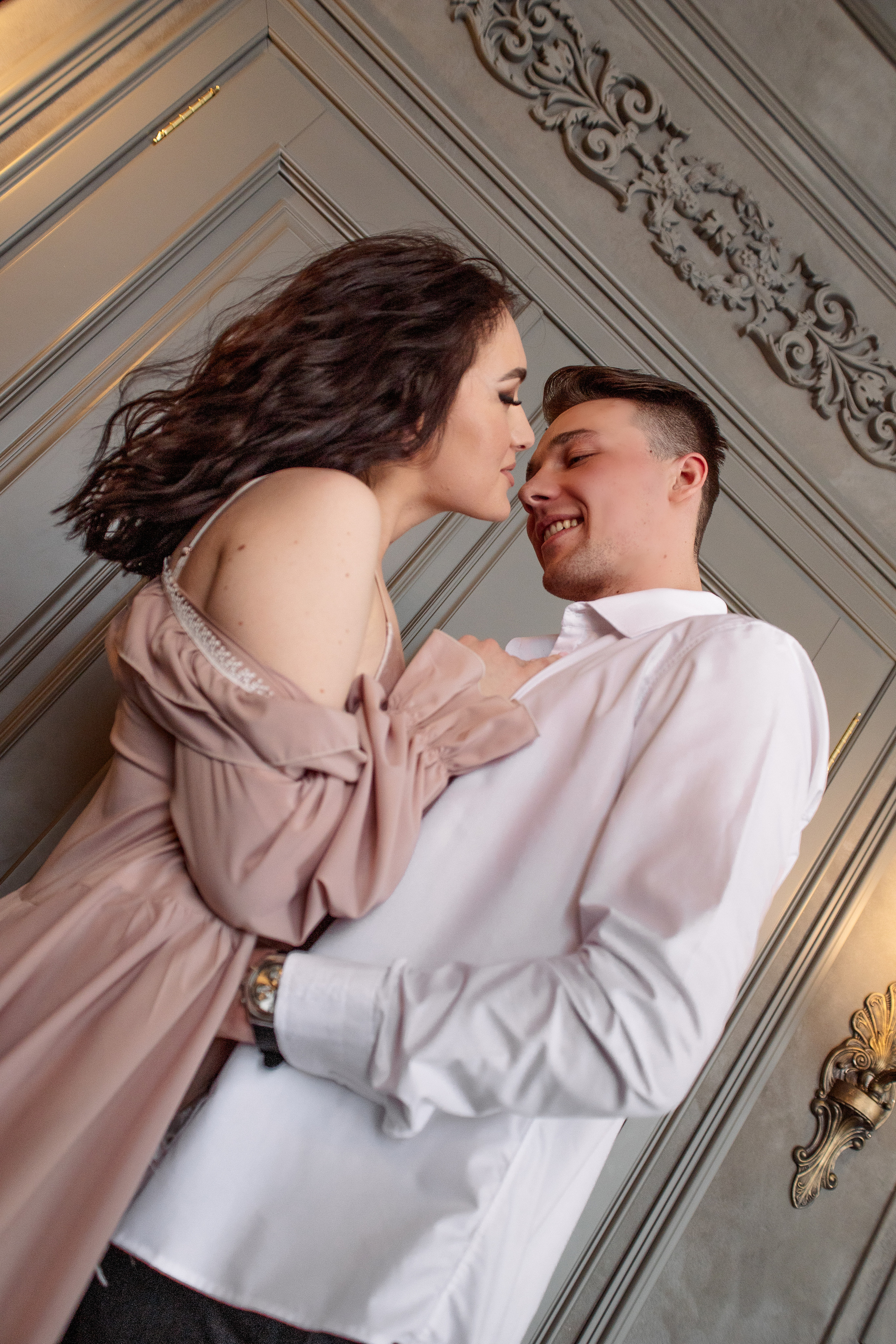 Анна и Игорь совместное утро. Свадебный и семейный фотограф в Челябинске Юлия Ишимова