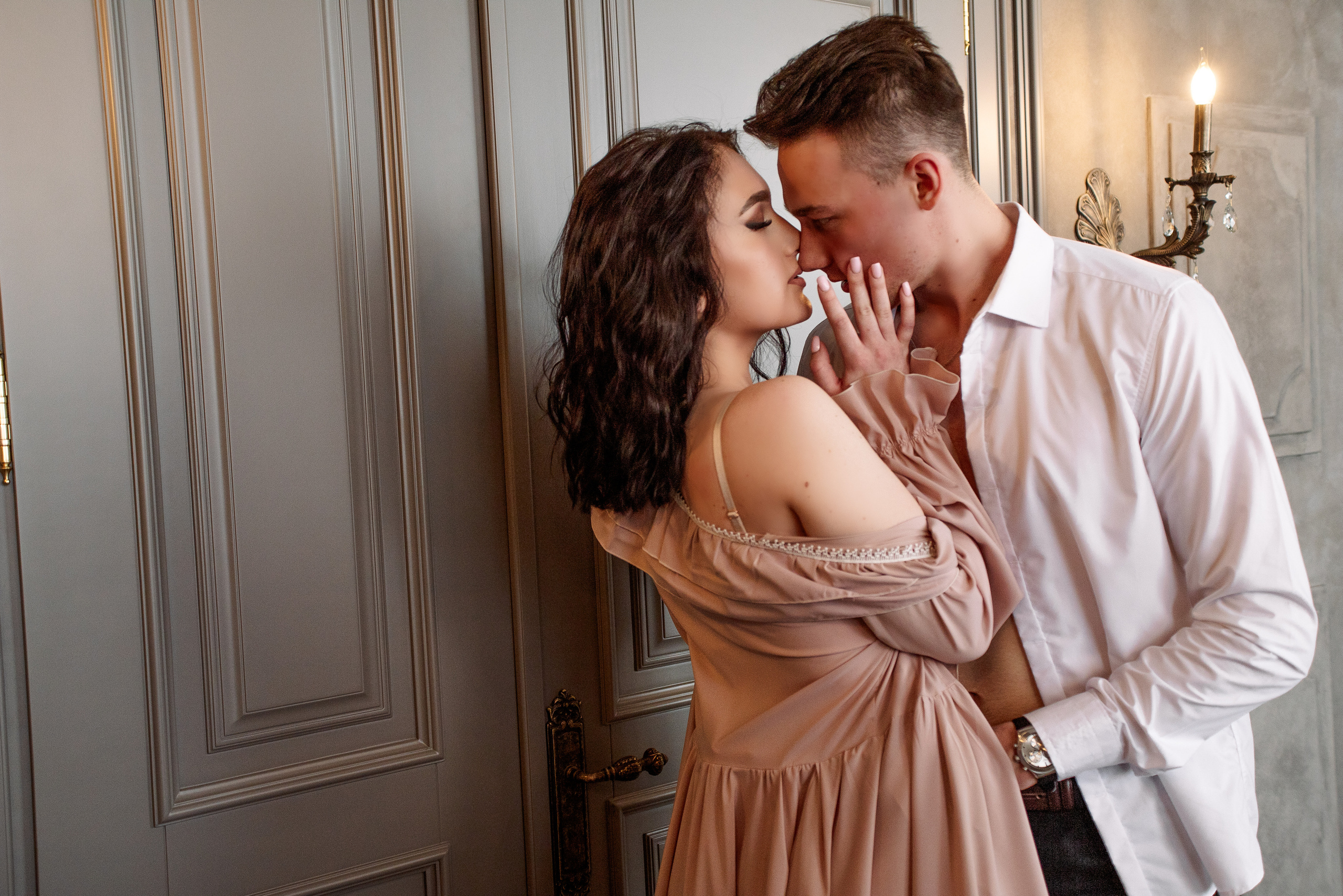 Анна и Игорь совместное утро. Свадебный и семейный фотограф в Челябинске Юлия Ишимова