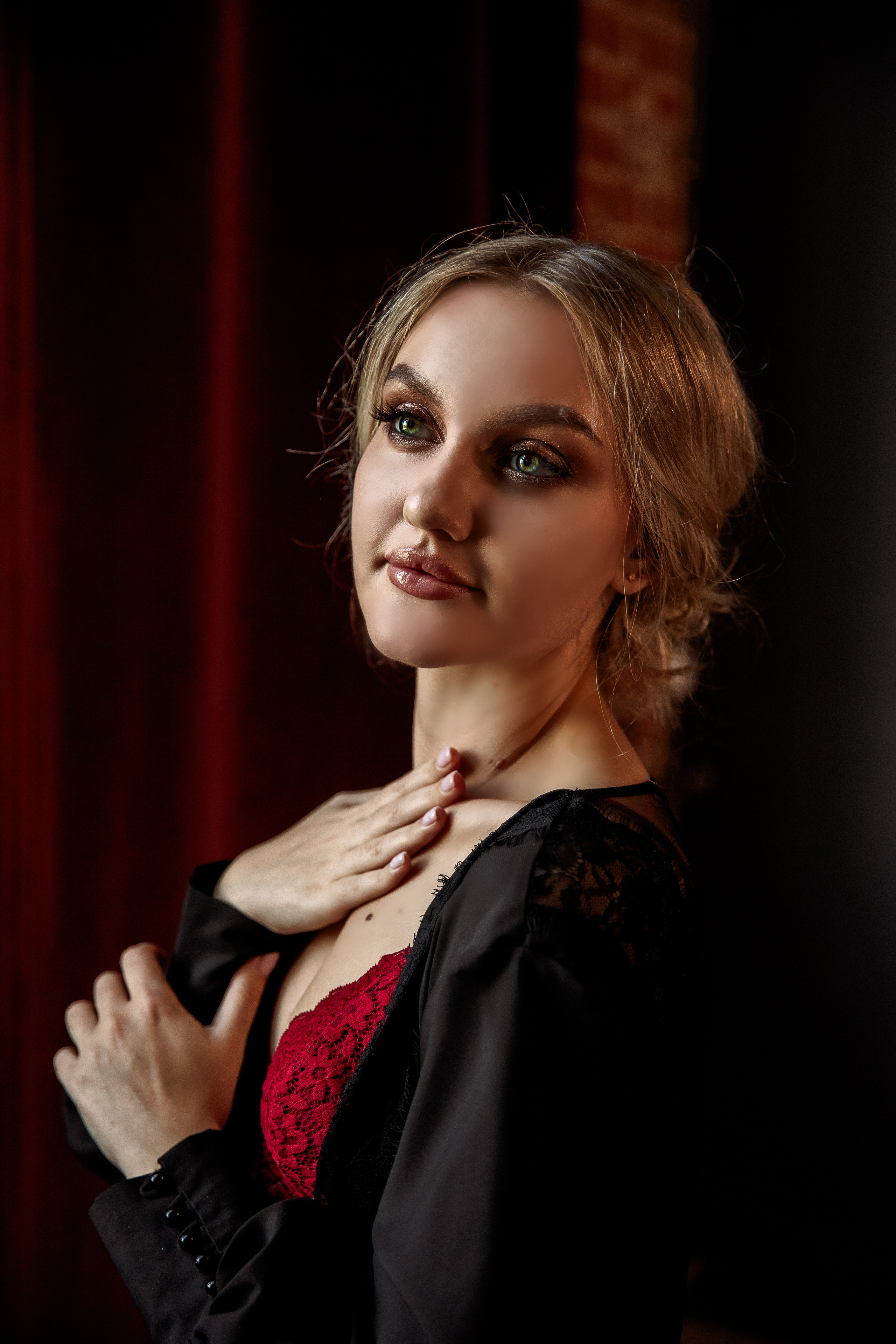 Сборы невесты Ольги. Свадебный и семейный фотограф в Челябинске Юлия Ишимова