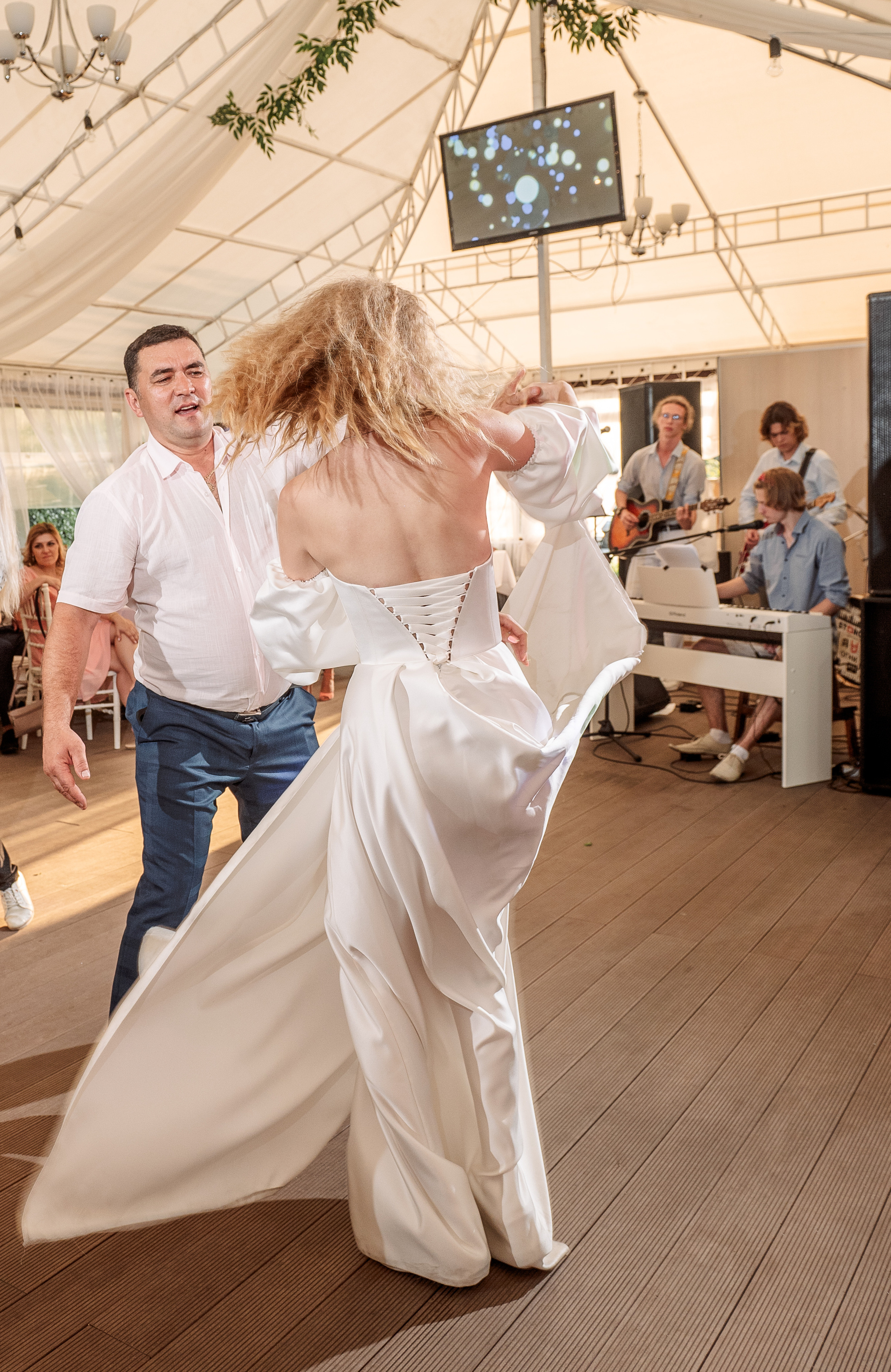 Елизавета и Максим. Свадебный и семейный фотограф в Челябинске Юлия Ишимова