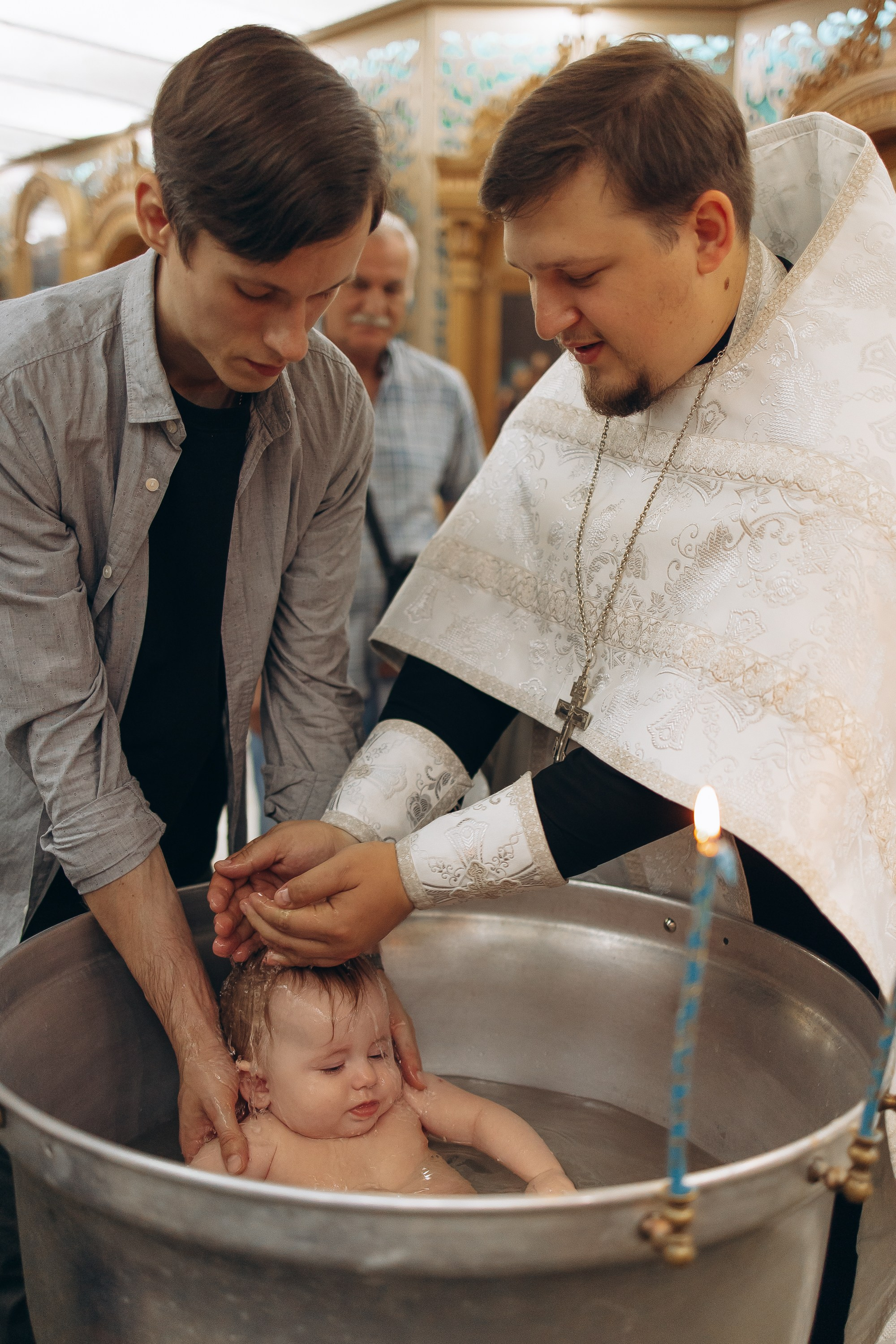 Таинство Крещения Михаила. Семейный фотограф в Краснодаре Храмова Анна