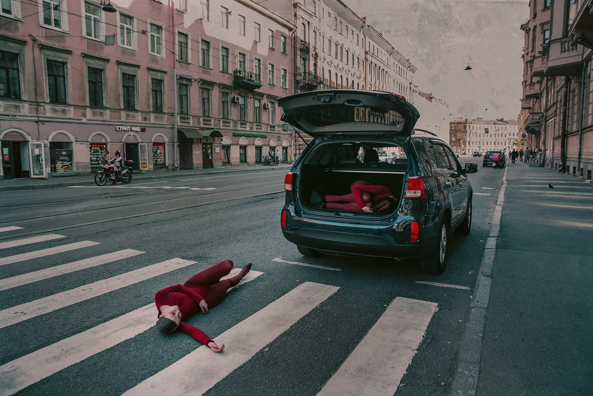 «Неочевидные сюжеты». Фотограф Москва Брянск