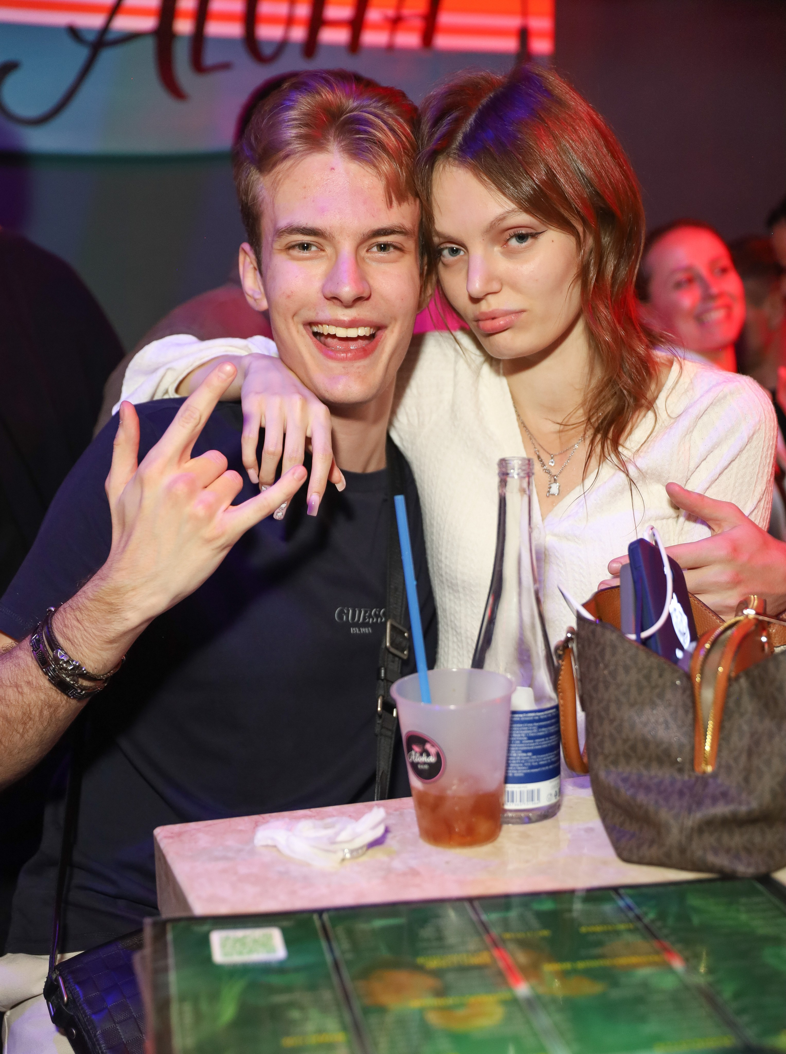 Вечеринки ALOHA BAR. Фотограф мероприятий Ирина Каширина