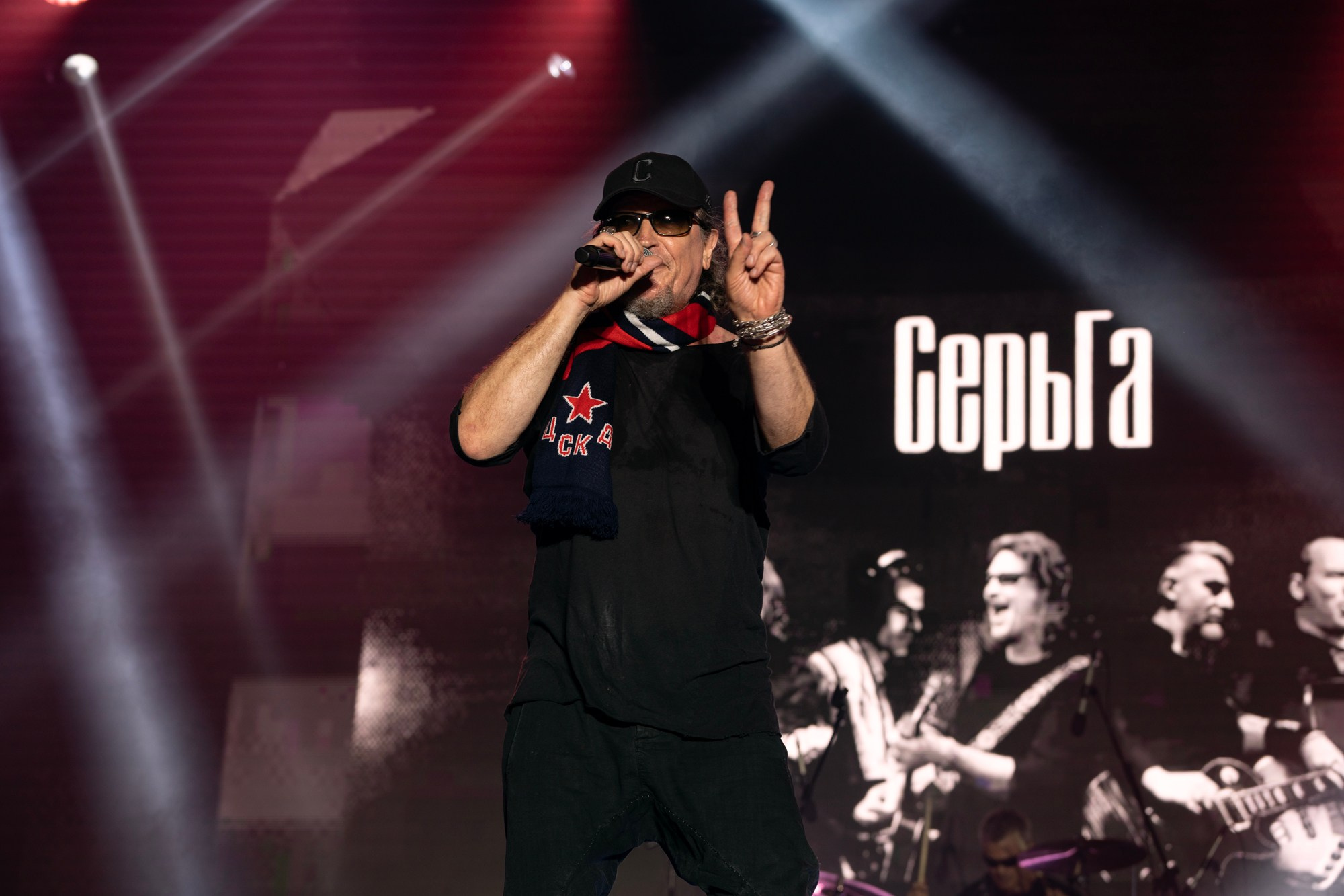 Группа Серьга и Сергей Галанин на ЦСКА ФЕСТ 2024. Сайт Алматинского НЮ АРТ, будуар и фэшн фотографа Дениса Карпенко