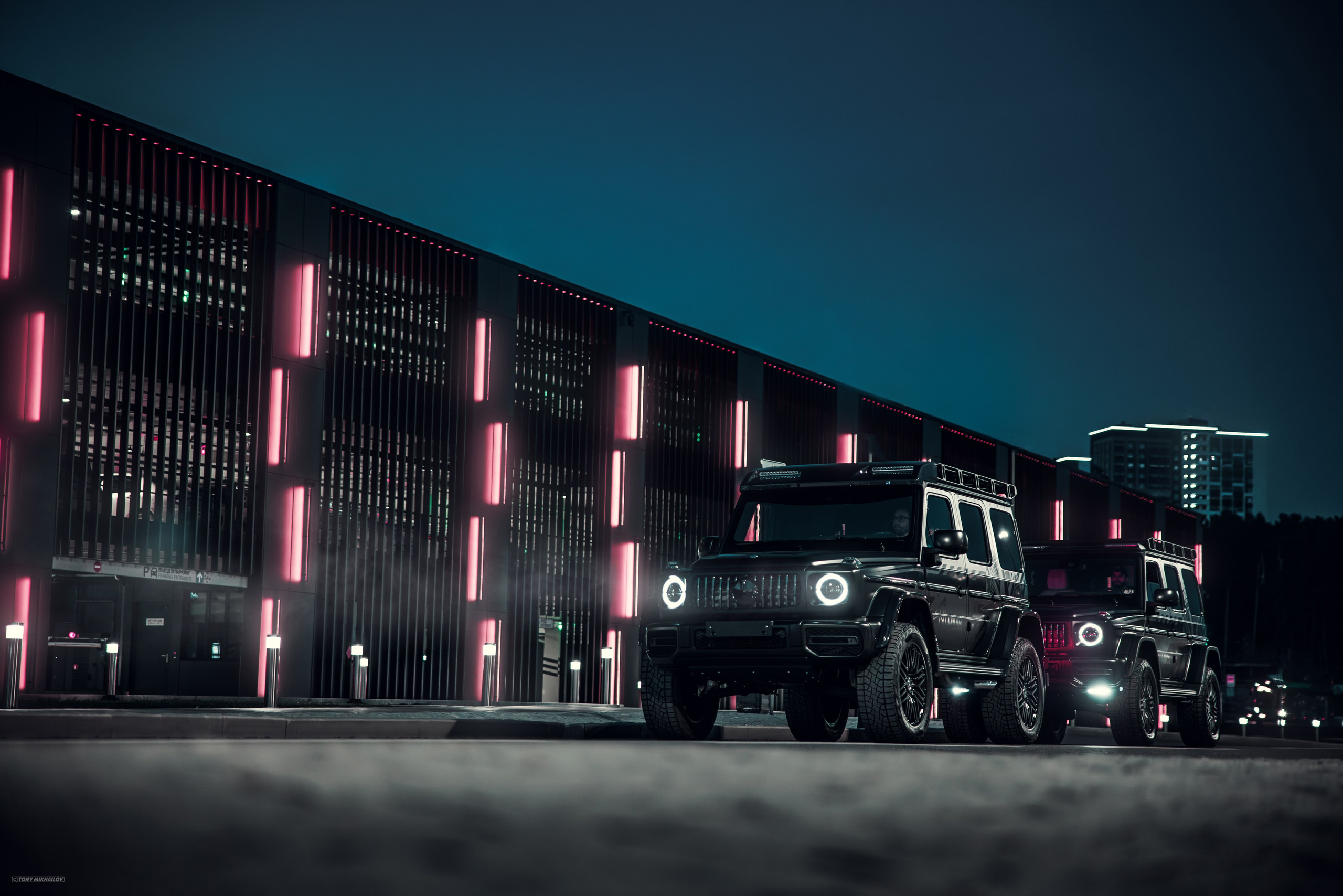 Авто. Tony Mikhailov