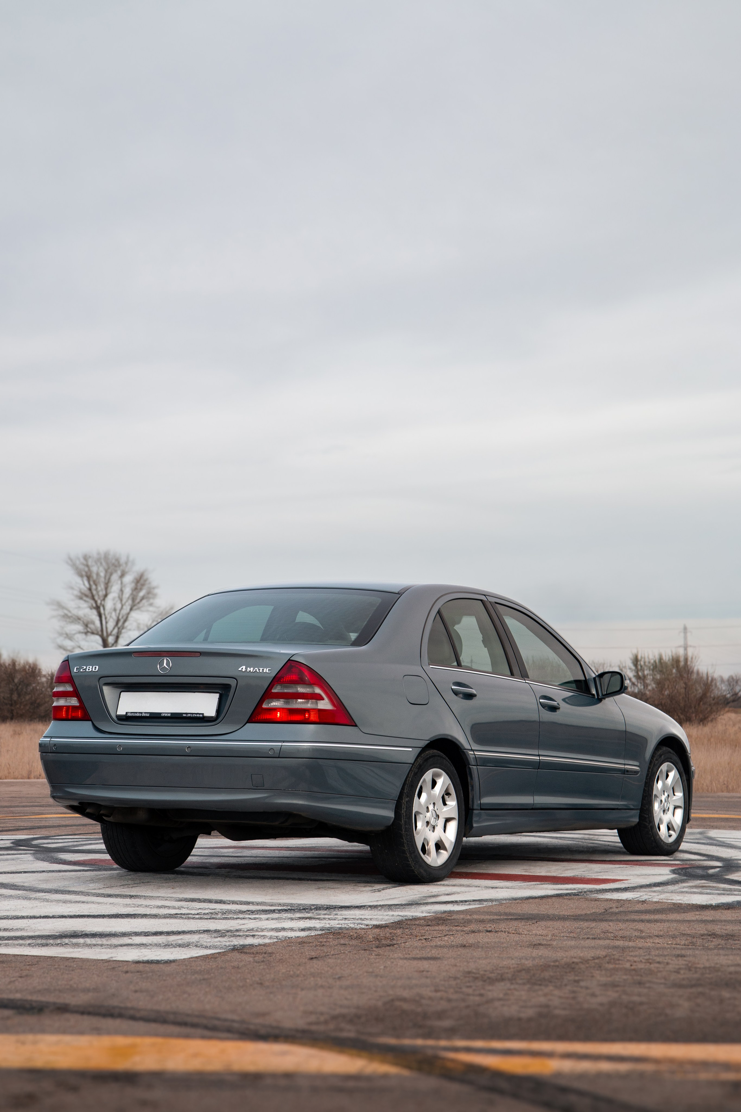 Mercedes-Benz C280. Автомобильный фотограф и видеограф в Новосибирске|Александра Косухина
